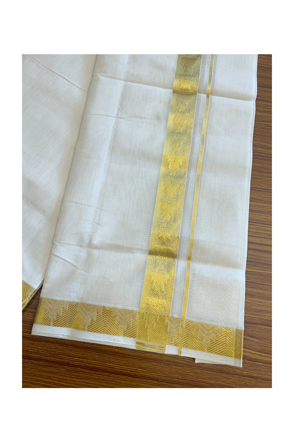 25% DISCOUNT ! KaithariKada HANDLOOM Unakkupaav Balaramapuram - 100% PURE Cotton Off White - (Unbleached) Double Mundu/Dhoti - 2.25 inch Gold Kasavu Design Kara - 4KK5107ABH