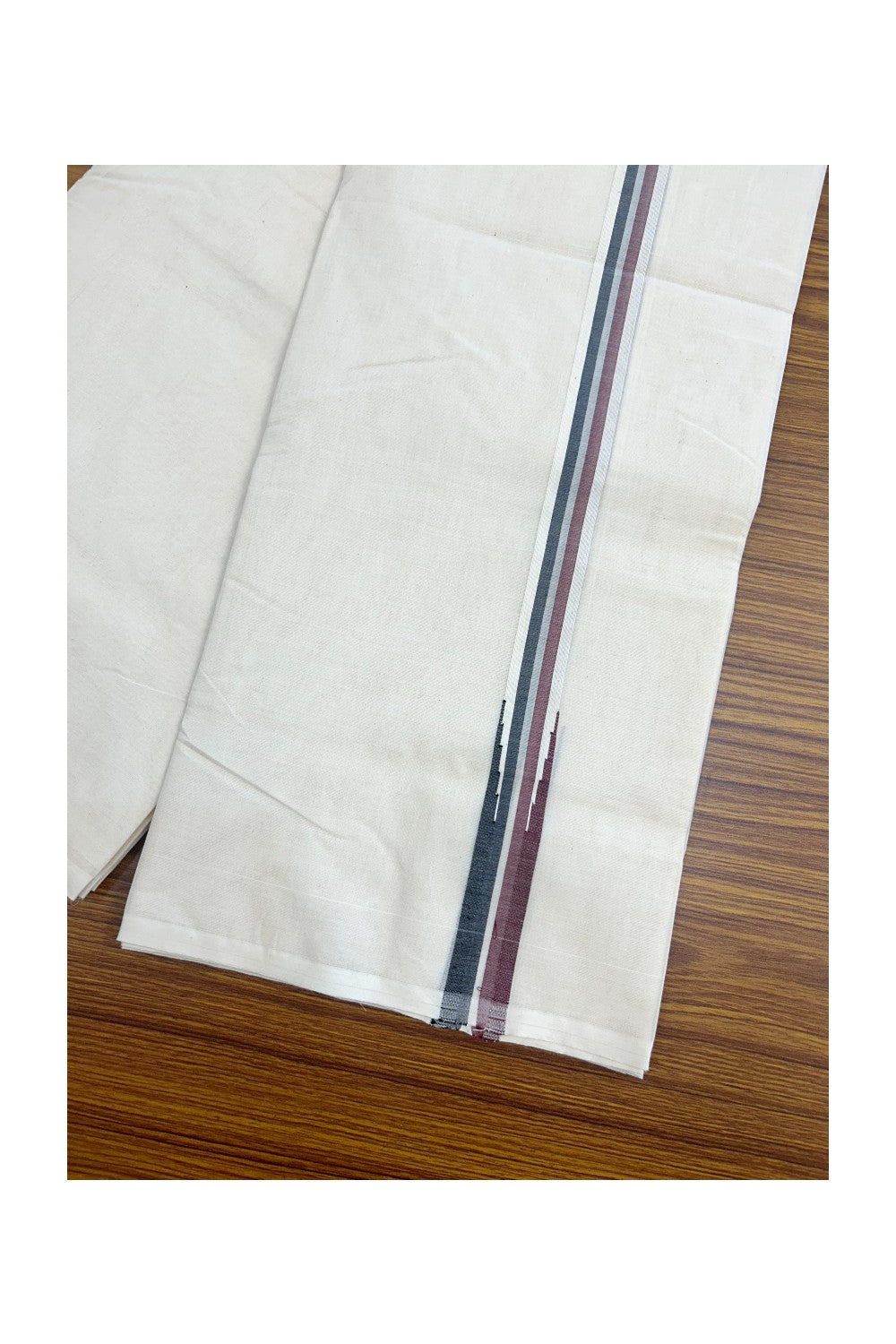 Admk Veshti 22% Discount ! KaithariKada Balaramapuram 100% Cotton Double Off White (Unbleached) Mundu/Dhoti - 100X100 - 1 Inch Puliyilakkara Maroon & Black Big Chutty Kara - 4KK5145ASH