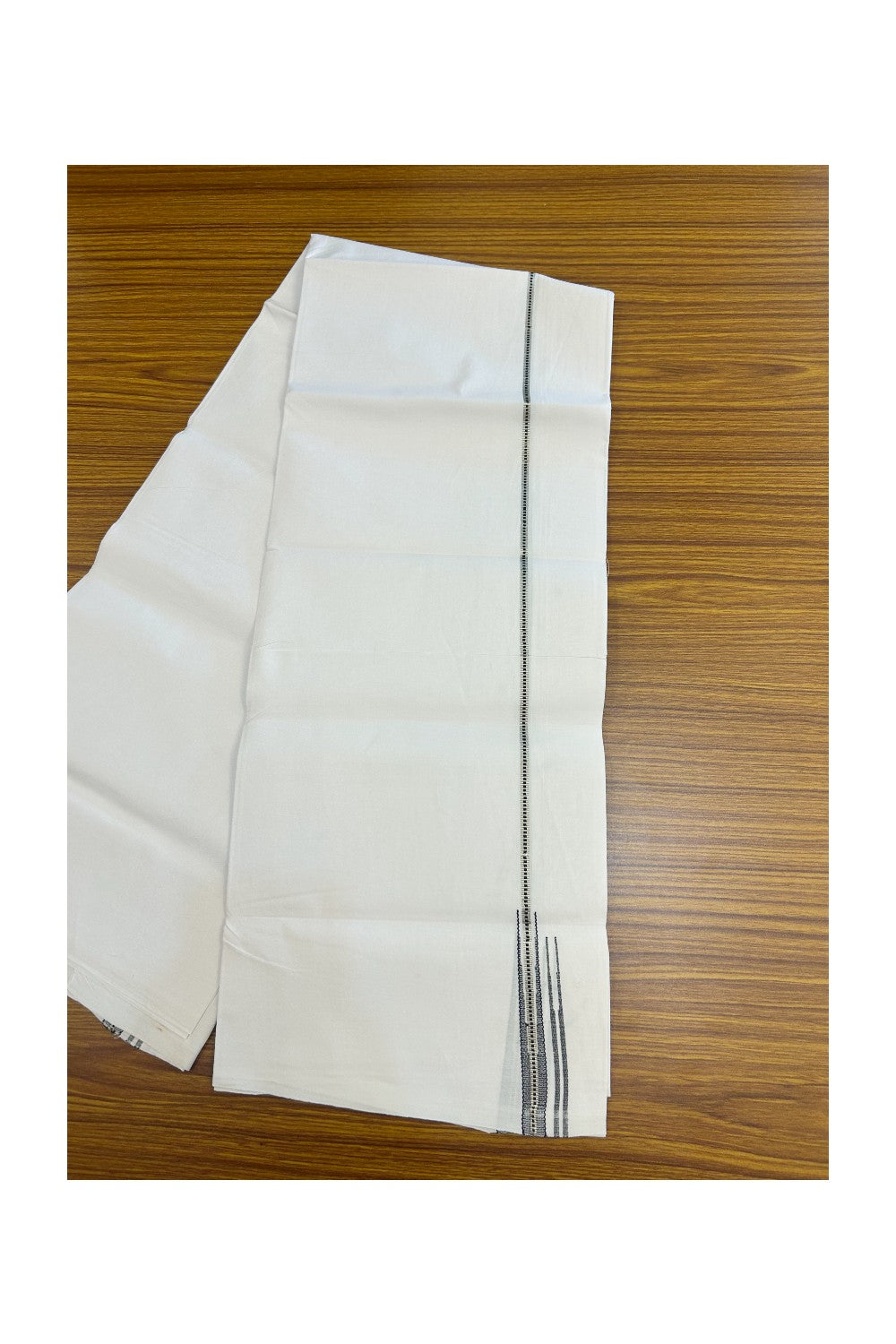 20% DISCOUNT!! KaithariKada Balaramapuram 100% Cotton Single PURE WHITE Mundu/Dhoti - 100x100 - 1 cm Puliyilakkara Muthukuri Silver Kasavu & Black Double Chutty Kara (2 meter / 4 muzham) - 3KK5224 ASH