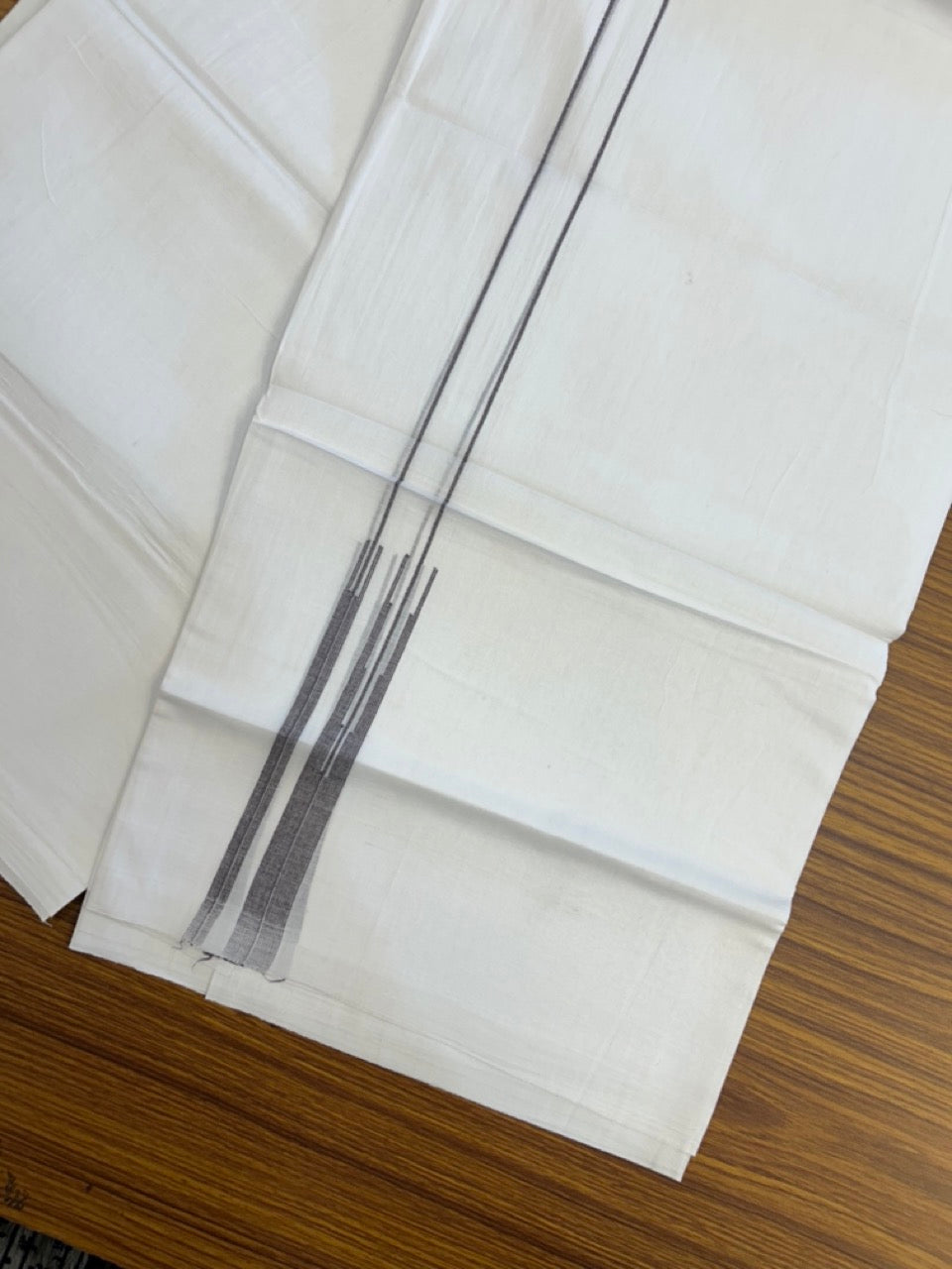 20% DISCOUNT!! NEW!! KaithariKada Balaramapuram 100% Cotton PURE WHITE Double Mundu/Dhoti - (100x80)s - 0.75 inch Ash Black Line chutty - 4 KK5249 VIN
