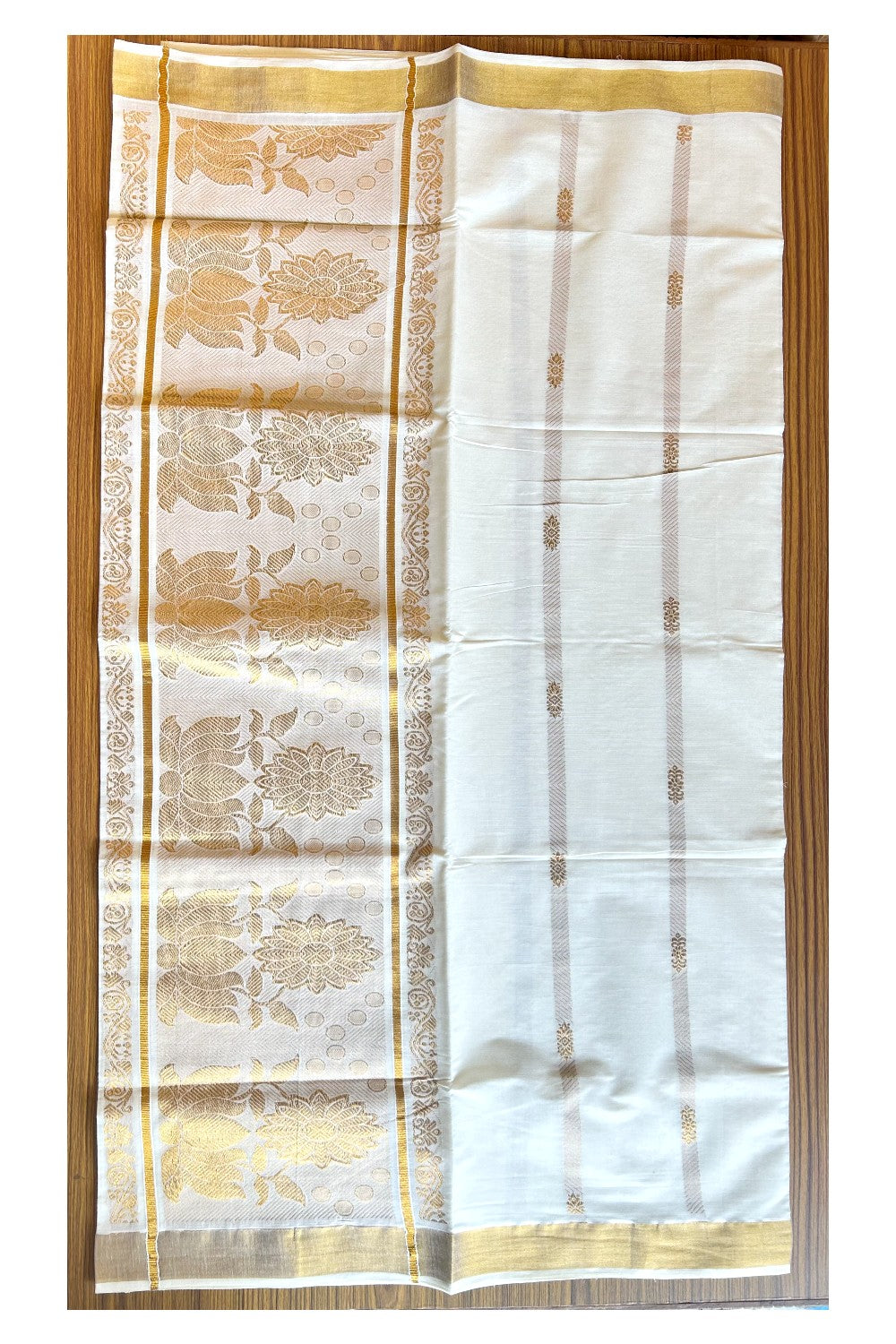 23% Discount!!! Kaitharikada Kerala Cotton Saree Off white - 32 inch Kasav Zari with Flower Pattern Putta Design- 4KK1002JEE