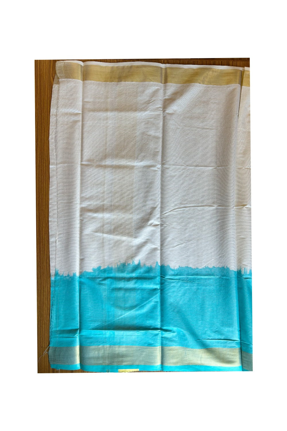 28% Discount!! Kaitharikada Kerala Saree - Cotton Off White - Turquoise Colour Dyed & Gold Kasavu Striped Kara - 4KK1003HAR