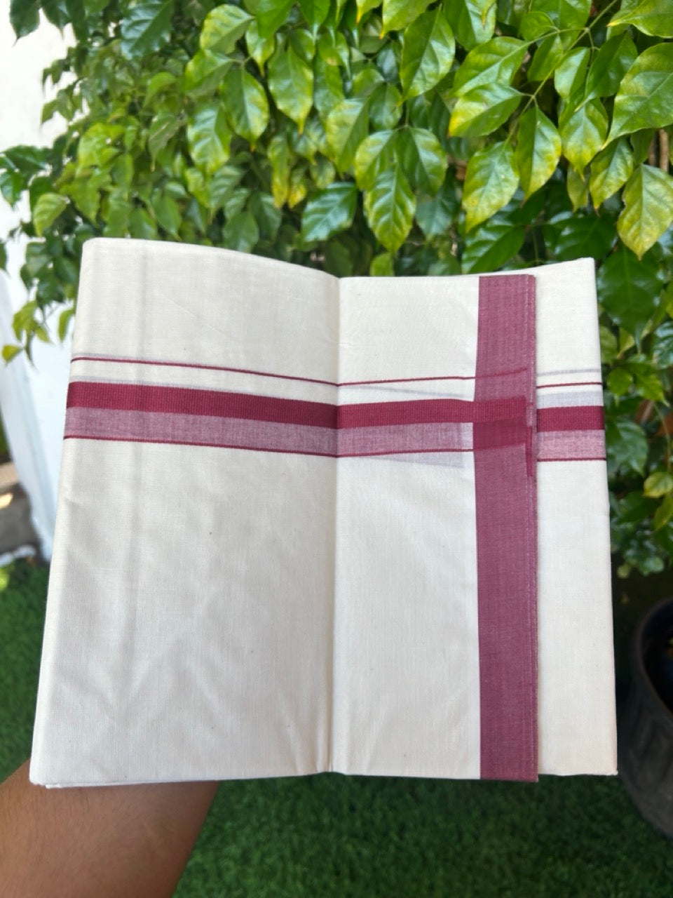 24% Discount ! KaithariKada Balaramapuram 100% Cotton Double OFF WHITE- (Unbleached) - Mundu / Dhoti- 100x80 - 1.5 inch Maroon Kara - 4KK5214 MC