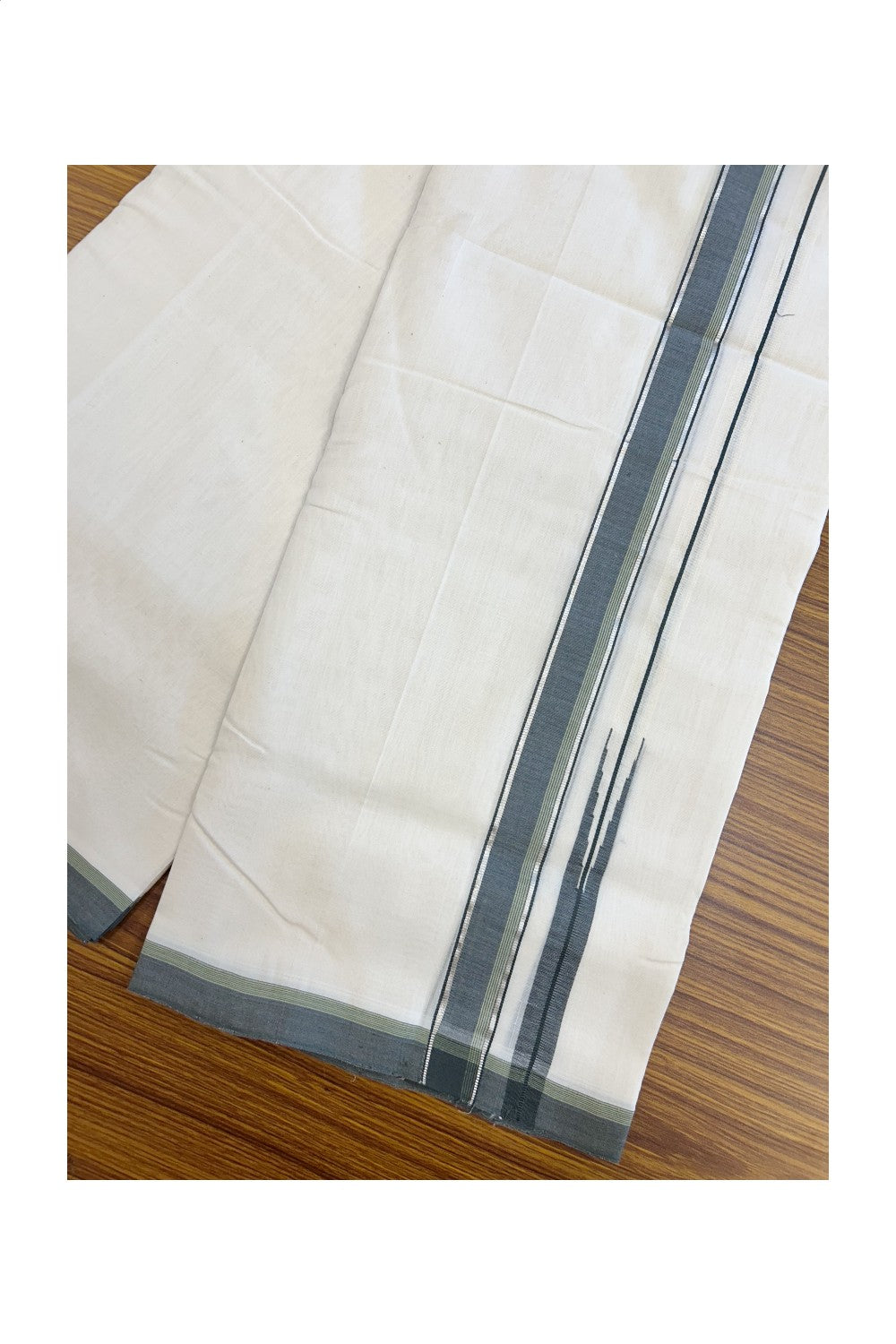 25% DISCOUNT!! KaithariKada HANDLOOM UNAKKUPAAV Balaramapuram - 100% PURE Cotton OFF White - (Unbleached) Double Mundu/Dothi - 80X100 - 1 inch Puliyilakkara Silver Kasavu Olive Green & Green Striped Chutty Kara 3.80 meter (8.5 Muzham) - 43KK5209 REA