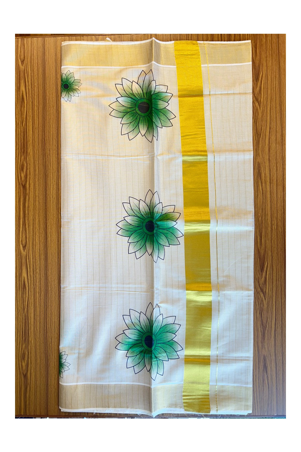 25% Discount!! Kaitharikada Kerala Cotton 12 inch Gold & Green Flower Painted Design Tissue Kasavu Saree - 44KK303VIN
