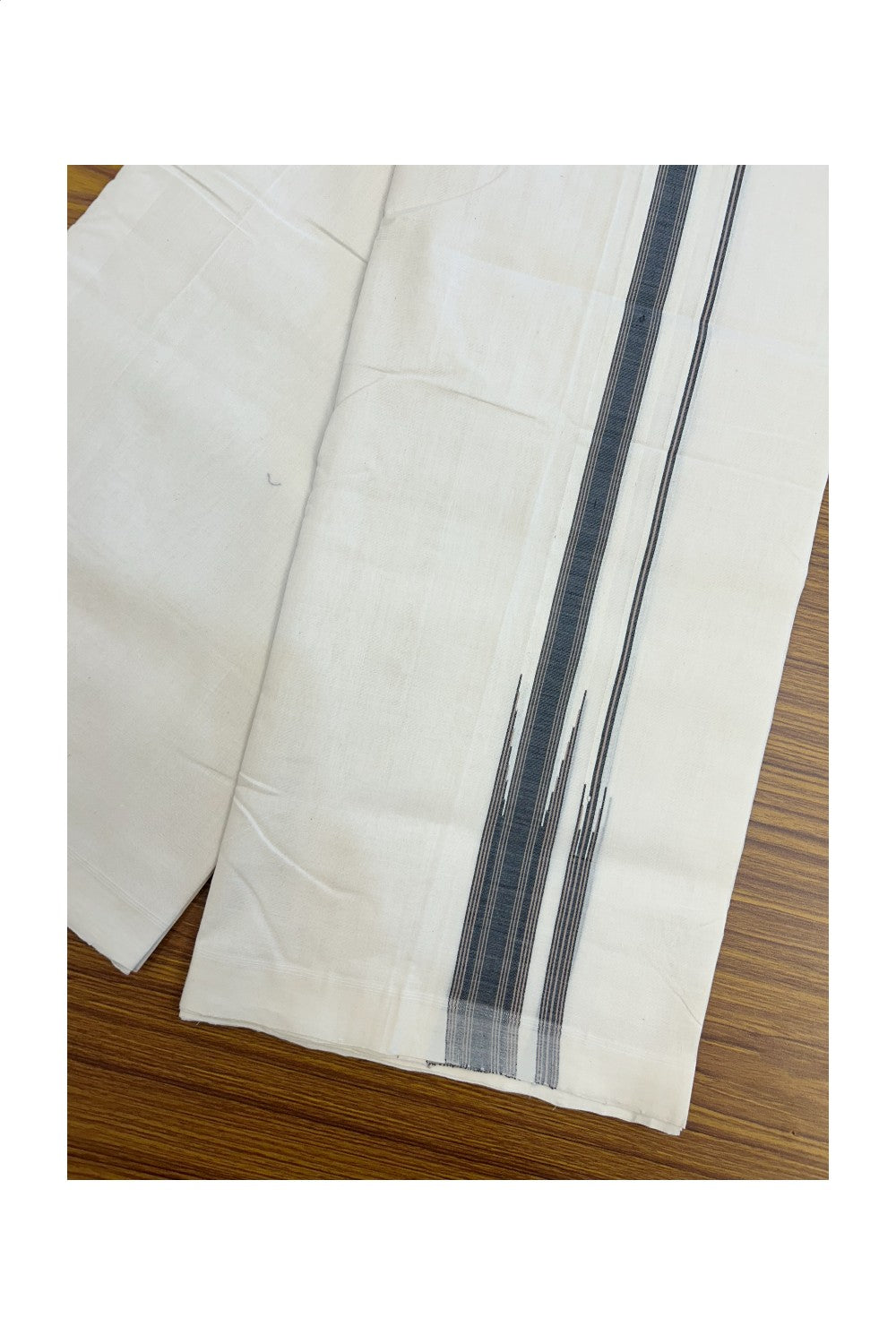 25% DISCOUNT!! KaithariKada HANDLOOM UNAKKUPAAV Balaramapuram - 100% PURE Cotton OFF White - (Unbleached) Double Mundu/Dothi - 80X100 - 1.25 inch Puliyilakkara Black & Sand Brown chutty Kara 3.80 meter (8.5 Muzham) - 44KK5209 REA