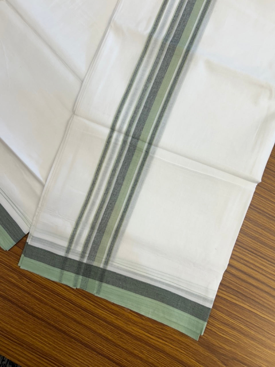 20% Discount ! NEW! KaithariKada Balaramapuram 100% Cotton Pure white Double Mundu/Dhoti - (100x80)s - 1.5 inch Green Stripes Kara - 49 KK5249 VIN