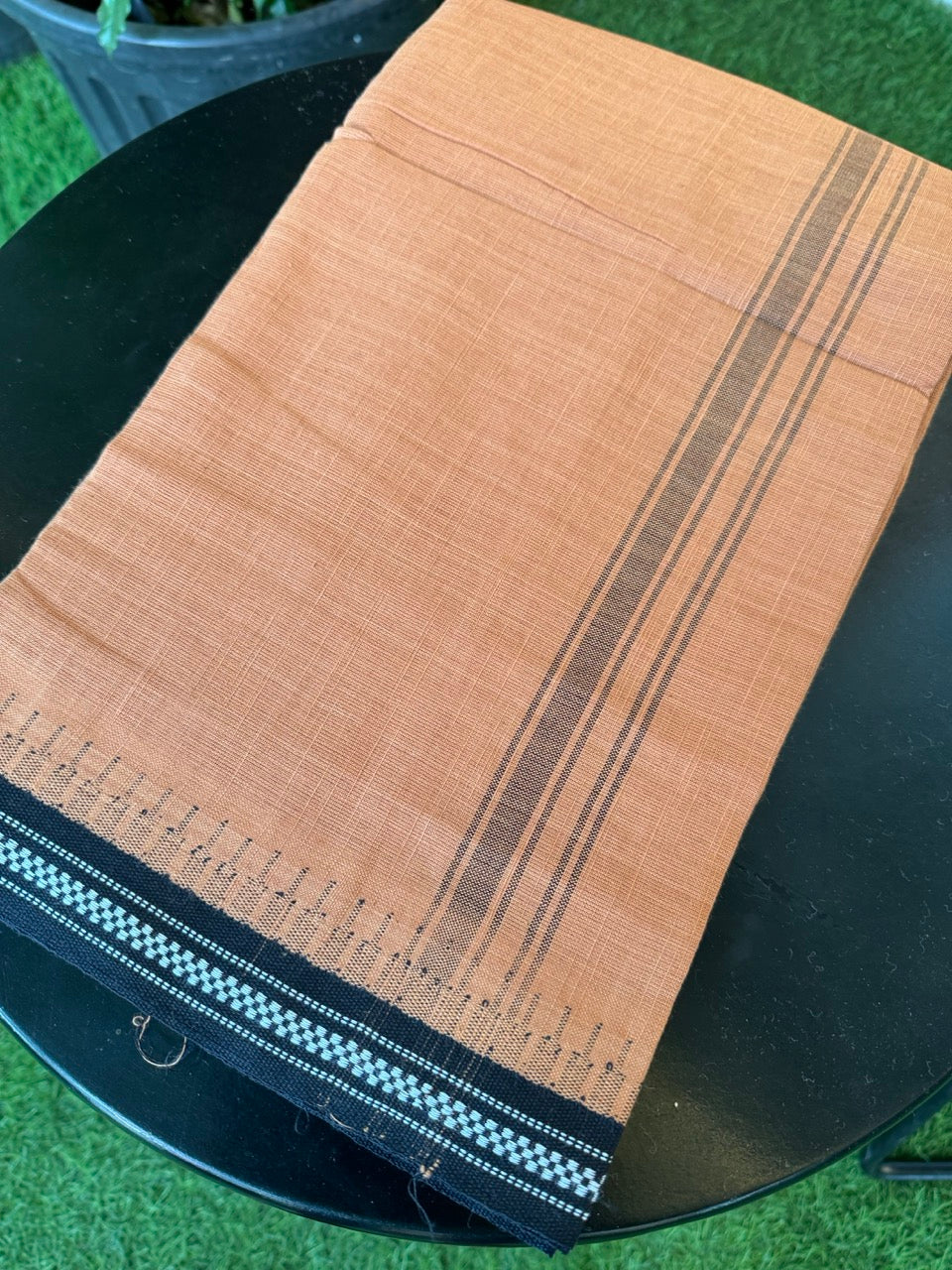 Premium Kathar Type Kavi Mund Pure cotton - Kaitharikada - Single Kaily / Lungi - 1.25 inch Black Kara kuppadam Border with Kavi colour body (2 meter / 4 muzham)- 5 KK8031 MUT