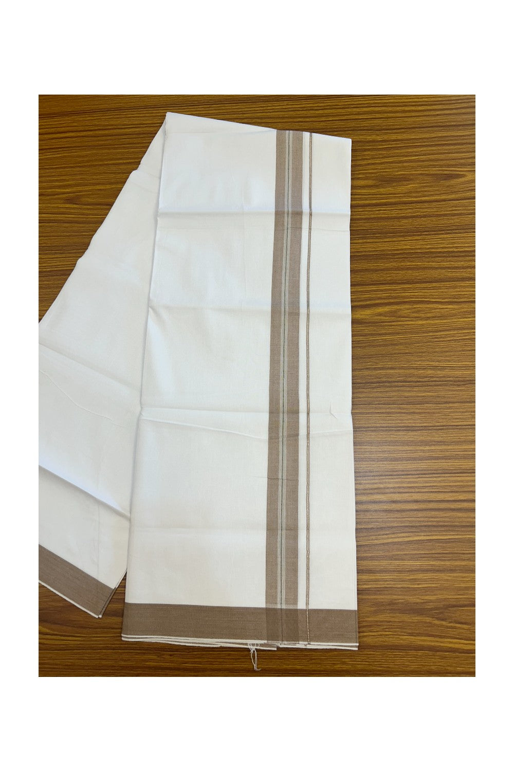 24 % Discount !! KaithariKada Balaramapuram 100% Cotton Pure white Single Mundu/Dhoti - Twisted 60s Thread- 1.25 inch Silver Kasavu Light Brown & Green Shaded Kara (2 meter / 4 muzham) - 5KK5241 GL