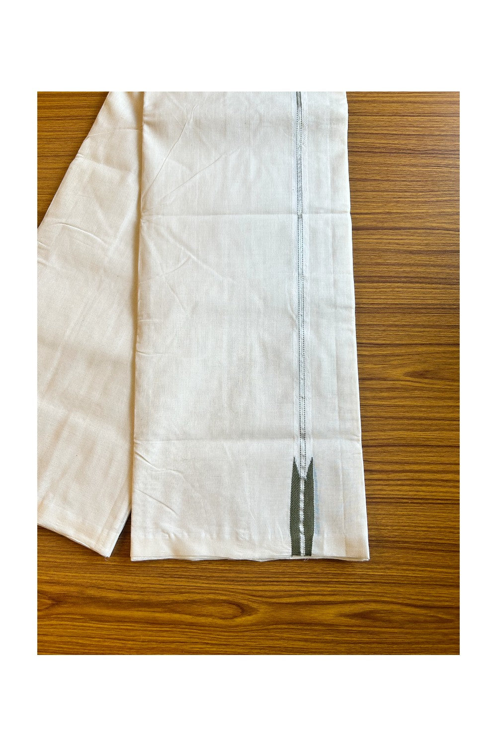 30% DISCOUNT!! KaithariKada HANDLOOM Millpaav Balaramapuram - 100% PURE Cotton OFF White (Unbleached) Double Mundu/Dothi - 0.75 inch Puliyilakkara silver kasavu Olive green chutty - 5KK462RAM