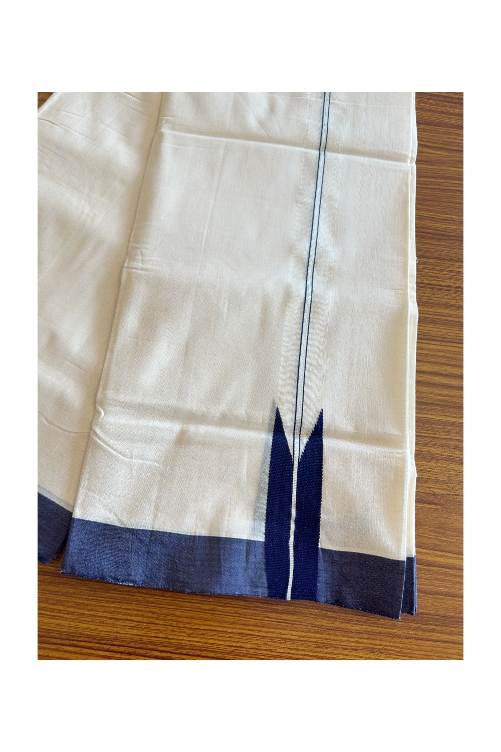 30% DISCOUNT!! KaithariKada BALARAMAPURAM HANDLOOM Unakkupaav - 100% PURE Cotton 100x100 Double Mundu/Dhoti OFF WHITE (Unbleached) - 1.5 inch PULIYILAKKARA Silver Kasavu & Navy Blue Big Chutty KARA - 5KK5089YAR