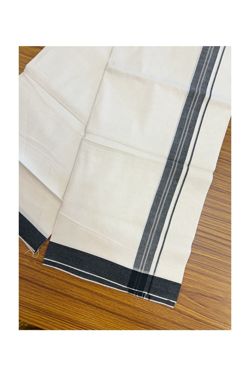 24% Discount !! KaithariKada Balaramapuram 100% Cotton OFF WHITE (Unbleached) Single Mundu/Dhoti - Twisted 60s Thread - 3 cm Black shaded striped Kara (2 meter / 4 muzham) - 35KK5241 GL