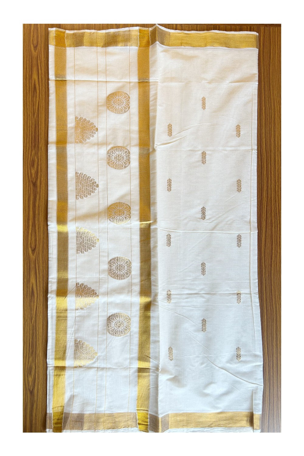 25% Discount! Kaitharikada Kerala Cotton Saree Off white - 12 inch Kasavu Saree with Flower Pattern putta Design - 5KK1003HAR