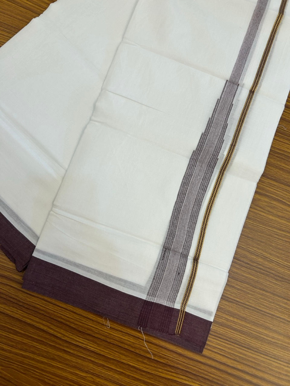 24% Discount! KaithariKada Balaramapuram 100% Cotton Pure white Double Mundu/Dhoti - (100x80)s - 1.5 inch Puliyilakkara Wine Brown Stripes Chutty Gold Kasav - 51 KK5258 THI
