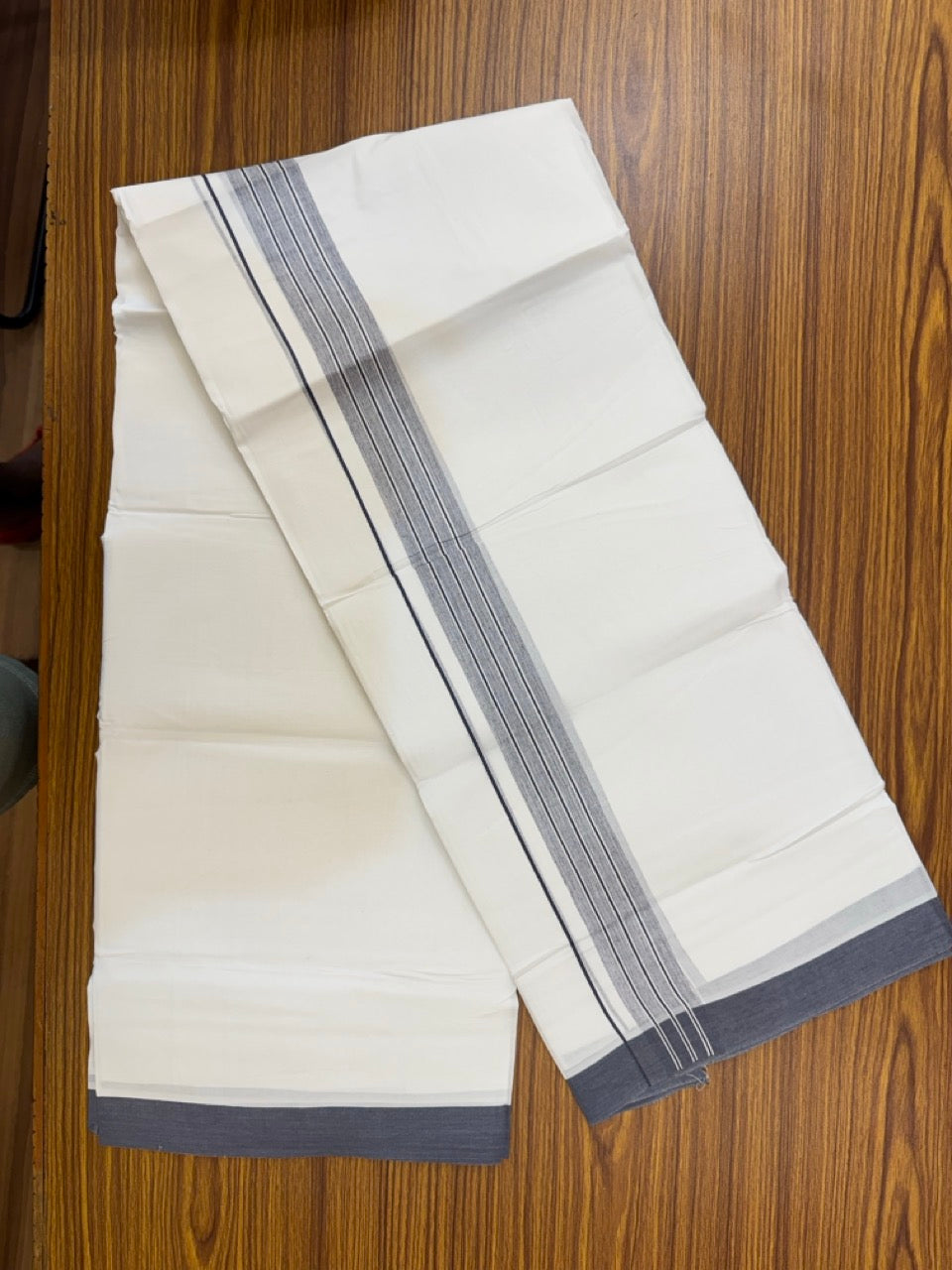 4.5 Meters (10 Muzham) - Pure white double 25% Discount ! KaithariKada Balaramapuram - 100% Pure Cotton 100x80 - Mundu/Dothi - 1.5 inch Navy Blue Ash Mix Shaded Kara - 53 KK5258 THI