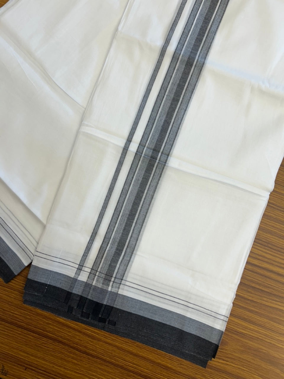 20% Discount ! NEW! KaithariKada Balaramapuram 100% Cotton Pure white Double Mundu/Dhoti - (100x80)s - 1.5 inch Blue Ash Black Stripes Kara - 59 KK5249 VIN