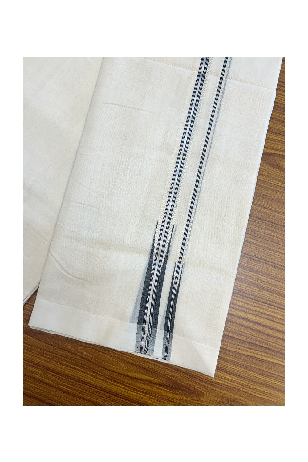 25% DISCOUNT!! KaithariKada HANDLOOM MILLPAAV Balaramapuram - 100% PURE Cotton OFF White Double - (Unbleached) Mundu/Dothi - 1 inch Puliyilakkara Black & Silver kasavu Stripes Double chutty Kara - 12KK5170RAM