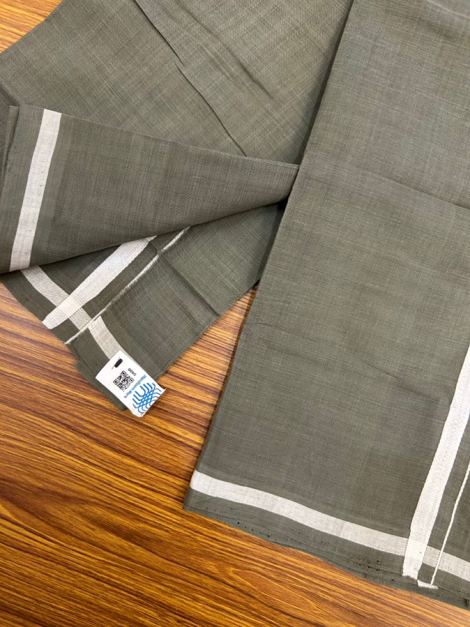 Handloom Single Hallmarked - 10% Discount !! KaithariKada 100% Pure Cotton - Mundu/Dhoti Ash Body White 0.5 inch Kara- (2 meter / 4 muzham)- 6 KK8030 ELA