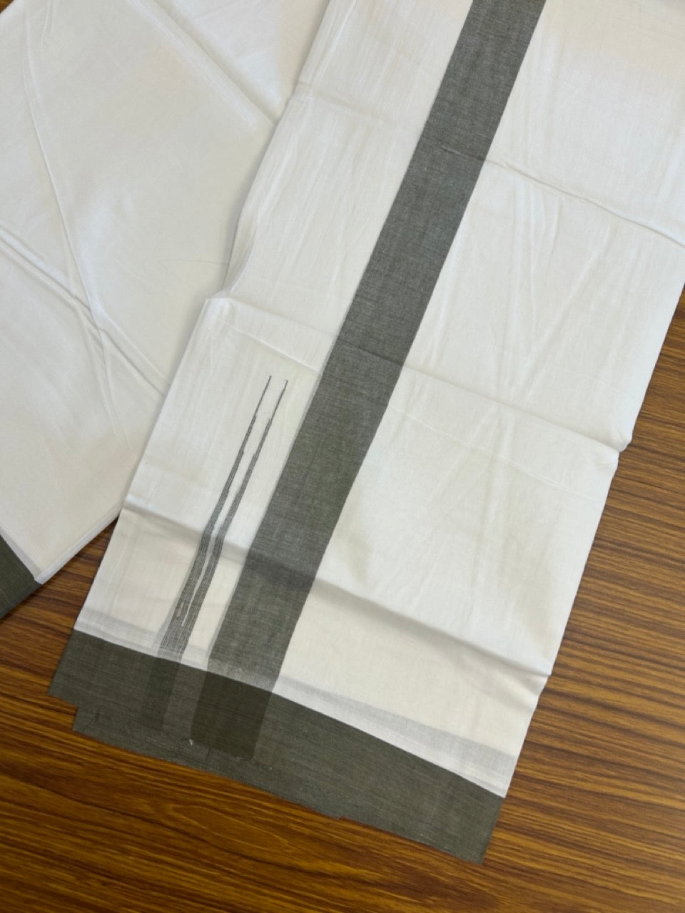 20% Discount ! NEW! KaithariKada Balaramapuram 100% Cotton Pure white Double Mundu/Dhoti - (100x80)s - 1.5 inch Ash Green Chutty Kara - 61 KK5249 VIN