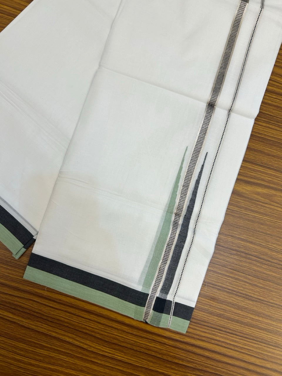 23% Discount ! NEW! KaithariKada Balaramapuram 100% Cotton Pure white Double Mundu/Dhoti - (100x80)s - Green Black Chutty Silver Kasav - 64 KK5252 CKS