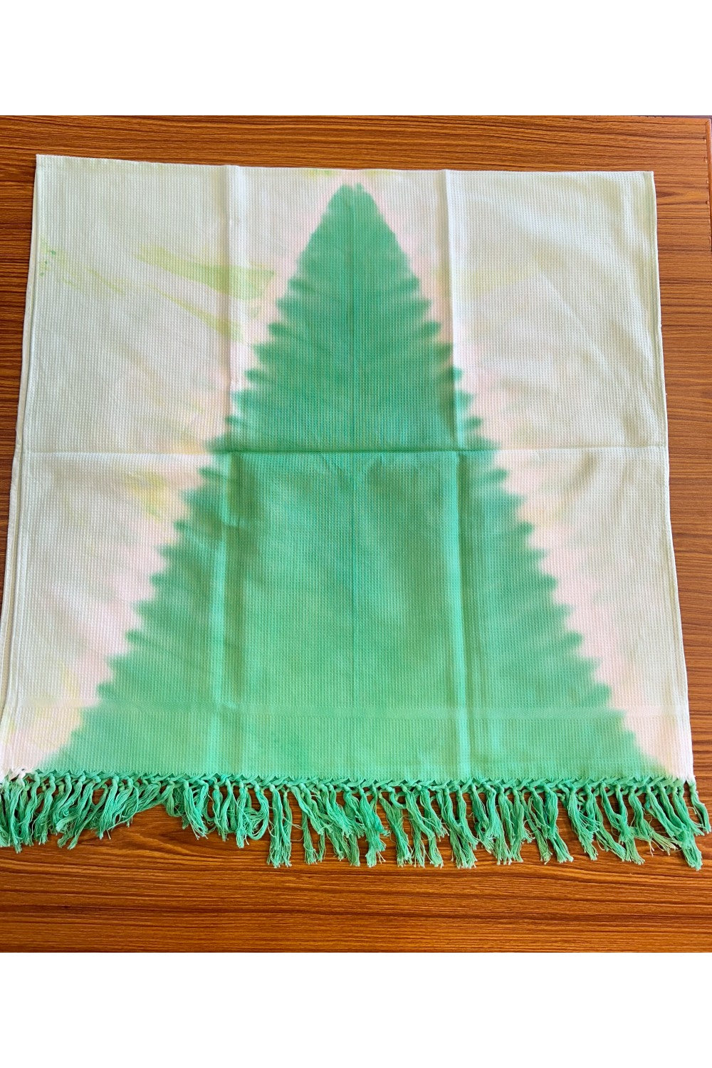 16% Discount! Kaitharikada - Pure Cotton Honey Comb Pattern - 30 x 60 inch - 7KK126SAR