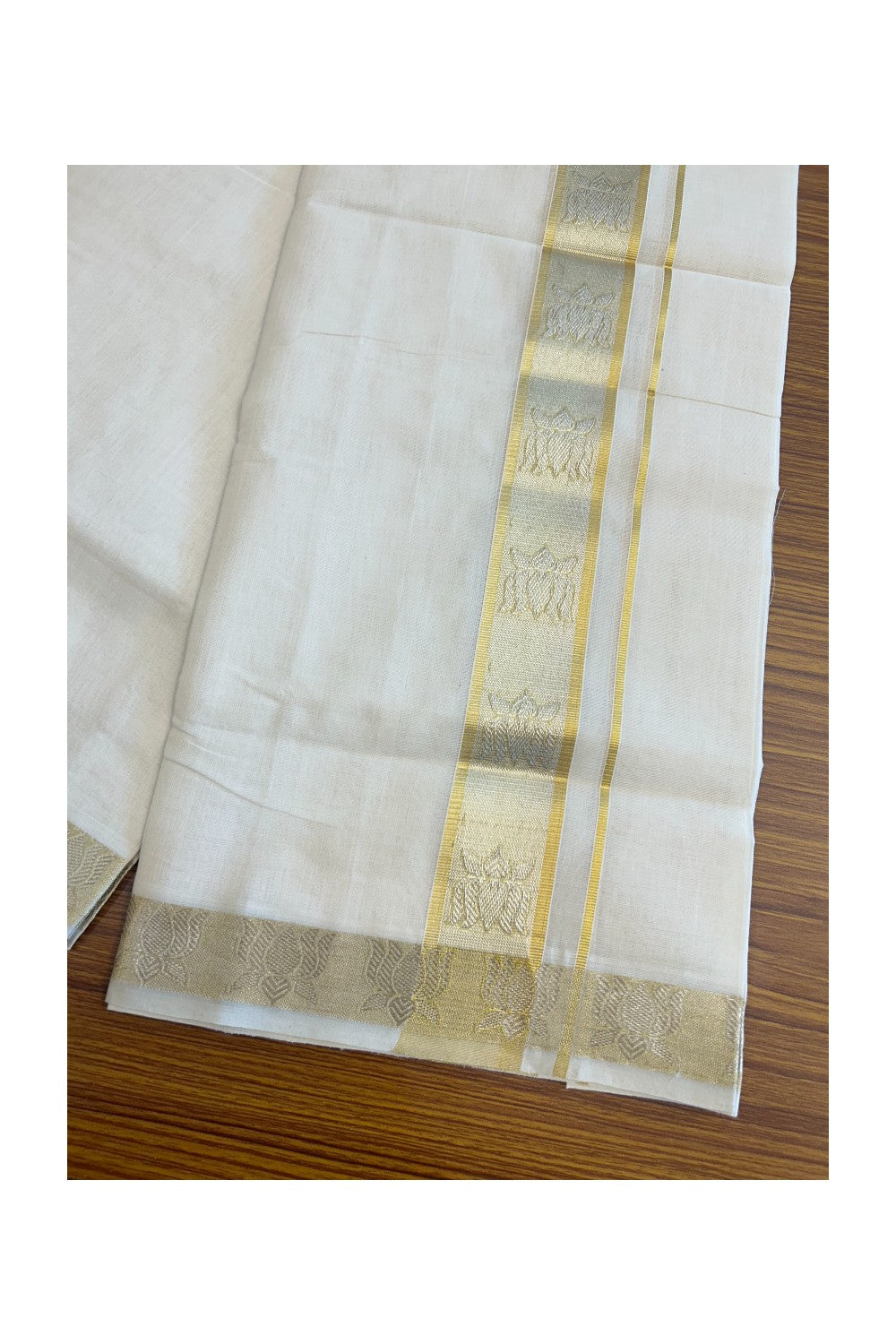 25% DISCOUNT ! KaithariKada HANDLOOM Unakkupaav Balaramapuram - 100% PURE Cotton Off White - (Unbleached) Double Mundu/Dhoti - 2.5 inch Gold Kasavu & Silver Lotus Design Kara - 7KK5107ABH