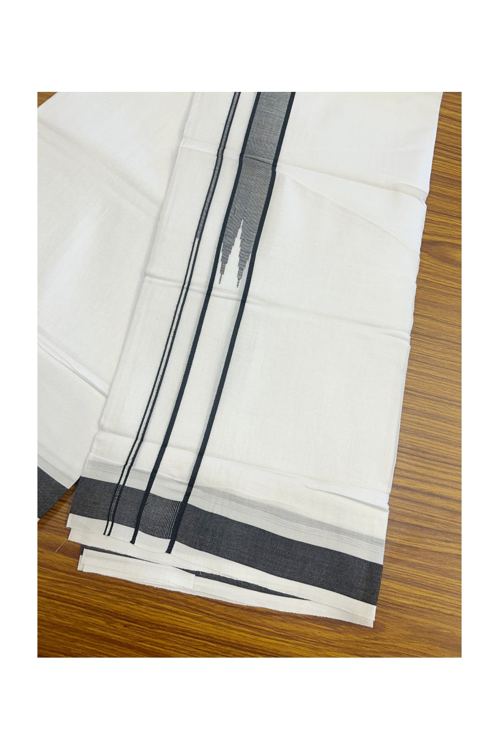 25% DISCOUNT! KaithariKada Balaramapuram 100% Mercerised Cotton Double ULTRA PURE white Mundu/Dhoti - 120x120 - 1.25 inch Heavy Chutty Black Shaded Kara - 7KK5139THI