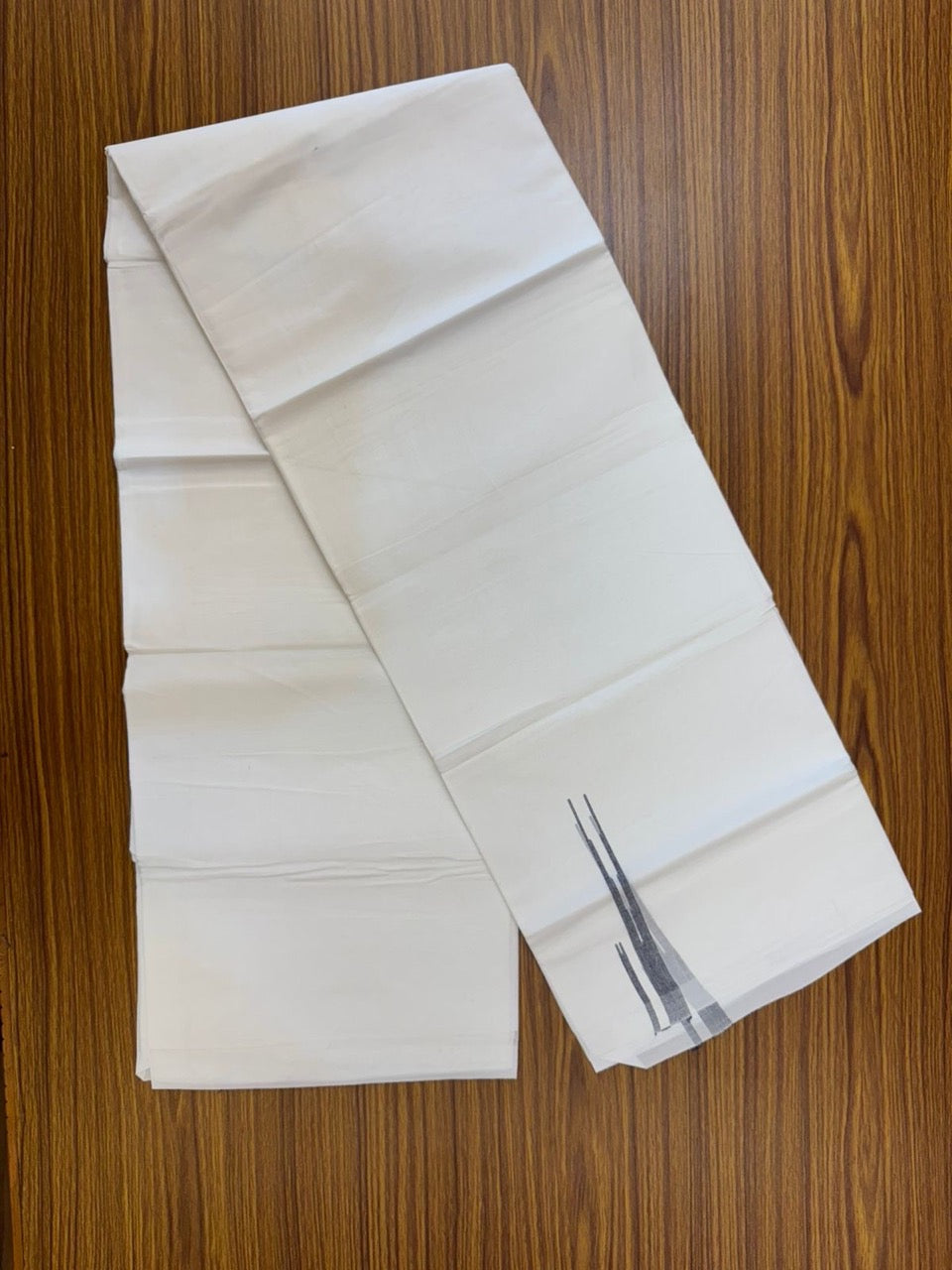 20% Discount ! Kaitharikada Balaramapuram 100% Cotton Pure White Double Mundu/Dothi - 100x80 - 1.5 cm Puliyilakkara Navy Blue Double Chutty Kara 4 mtr (8.5 muzham) - 63 KK5255 VAS