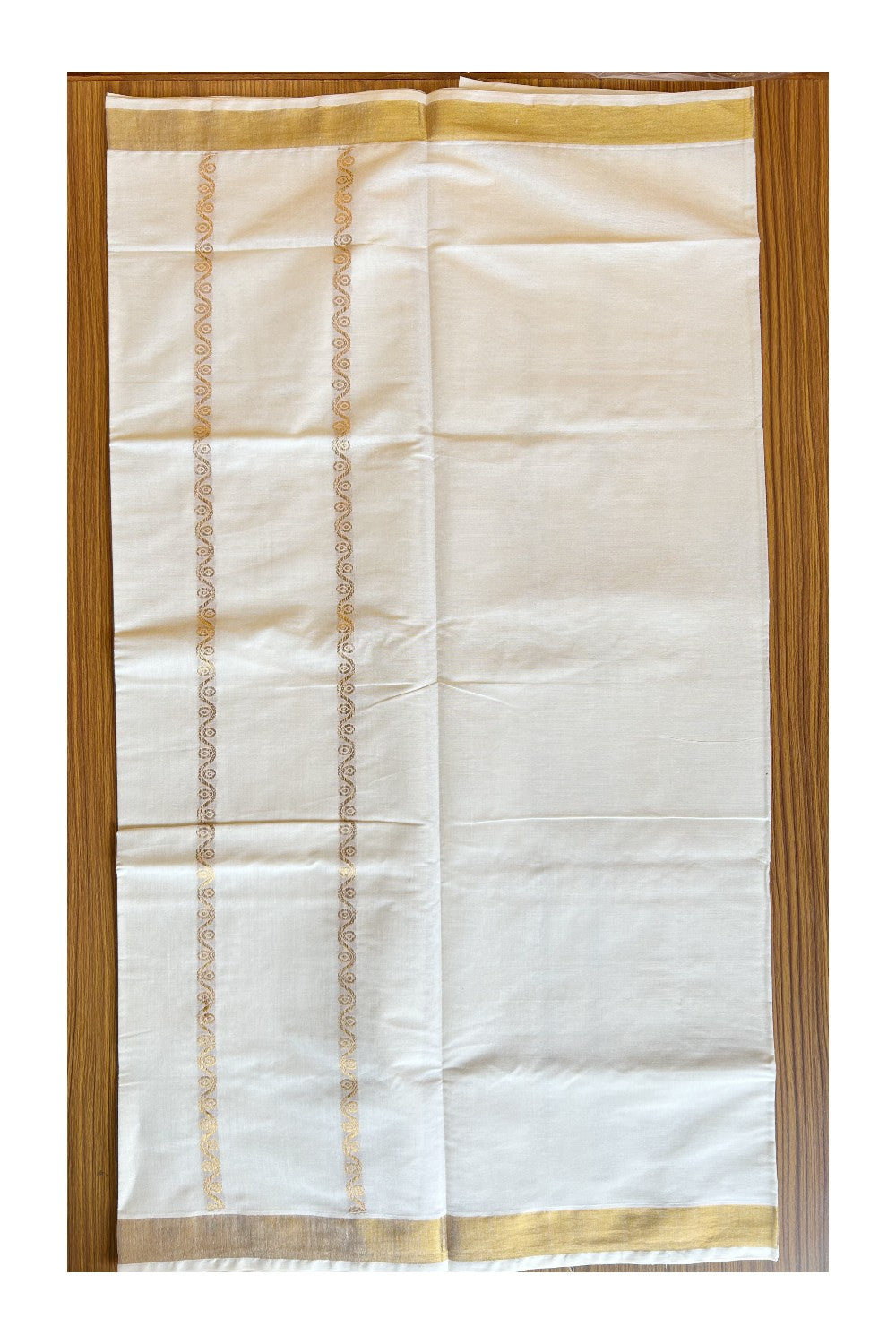25% Discount! Kaitharikada Kerala Cotton Saree Off white - 12 inch Kasavu Saree with Flower Pattern putta Design - 9KK1003HAR