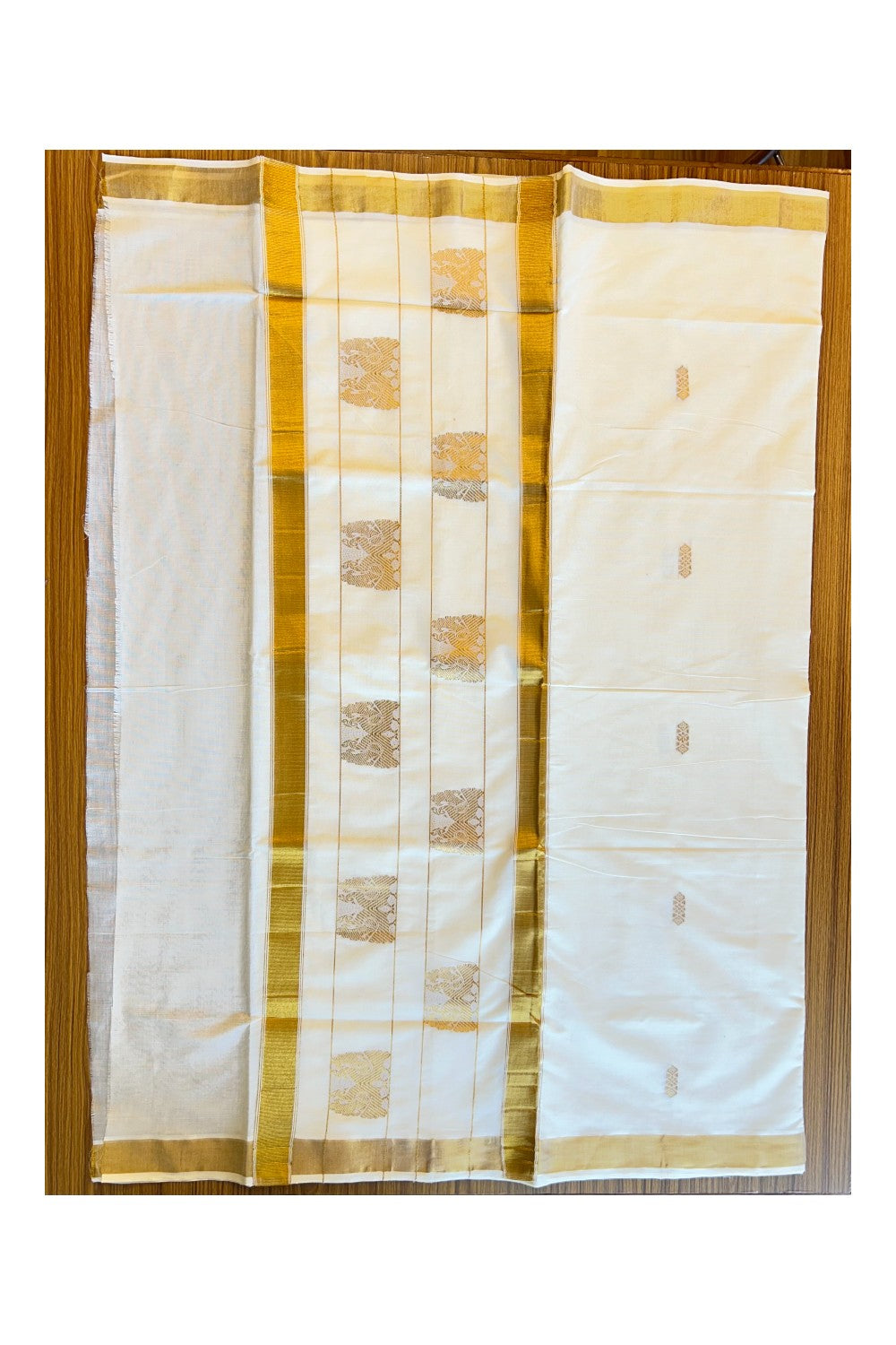 25% Discount! Kaitharikada Kerala Cotton Saree Off white - 12 inch Kasavu Zari with Peacock Pattern putta Design - 9KK303VIN