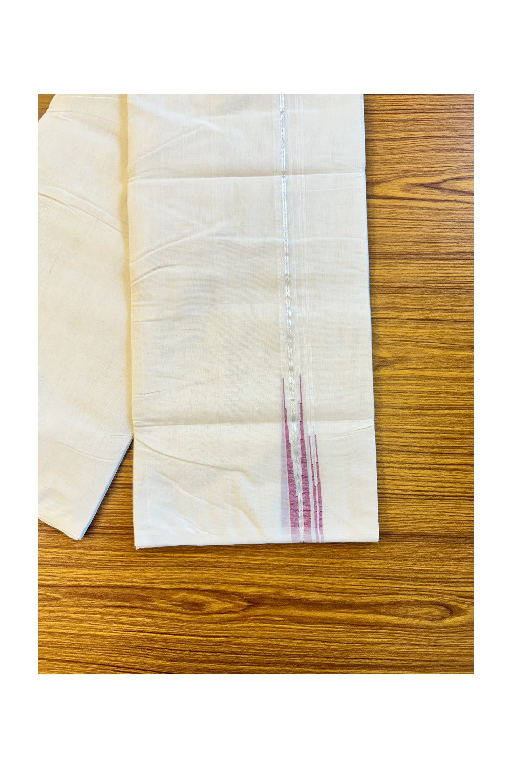 25% Discount!! KaithariKada Handloom Millpaav Balaramapuram - 100% Pure Cotton Off White (Unbleached) Double Mund/Dhoti - Silver kasav Puliyilakkara red Double Chutty - 9KK72RAM