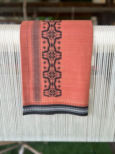 23% Discount!!! Kaitharikada Pure Cotton - Single Kaily / Lungi - 4.75 inch Black printed Kuppadam kara with Kavi colour body - 9KK464AST