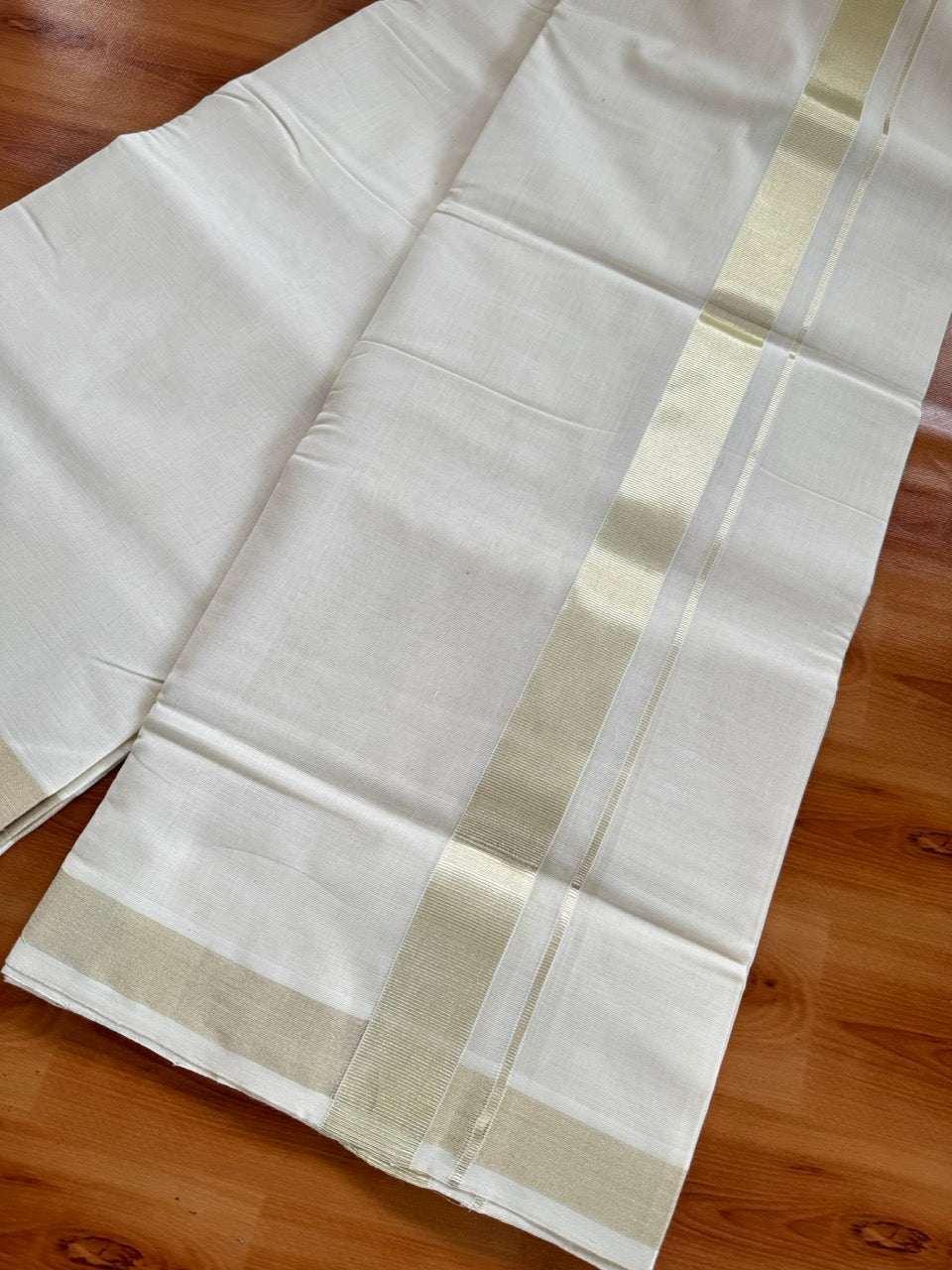 Off White (Unbleached) Double Mundu/Dhoti - 25% Discount!! KaithariKada Handloom Unakkupaav - Kerala Handloom - 100% Pure Cotton - 80x90 - 1.25 inch Antique Light Gold Kasav Kara 4 Meters (8.5 Muzham) - 27 KK5507 RAM