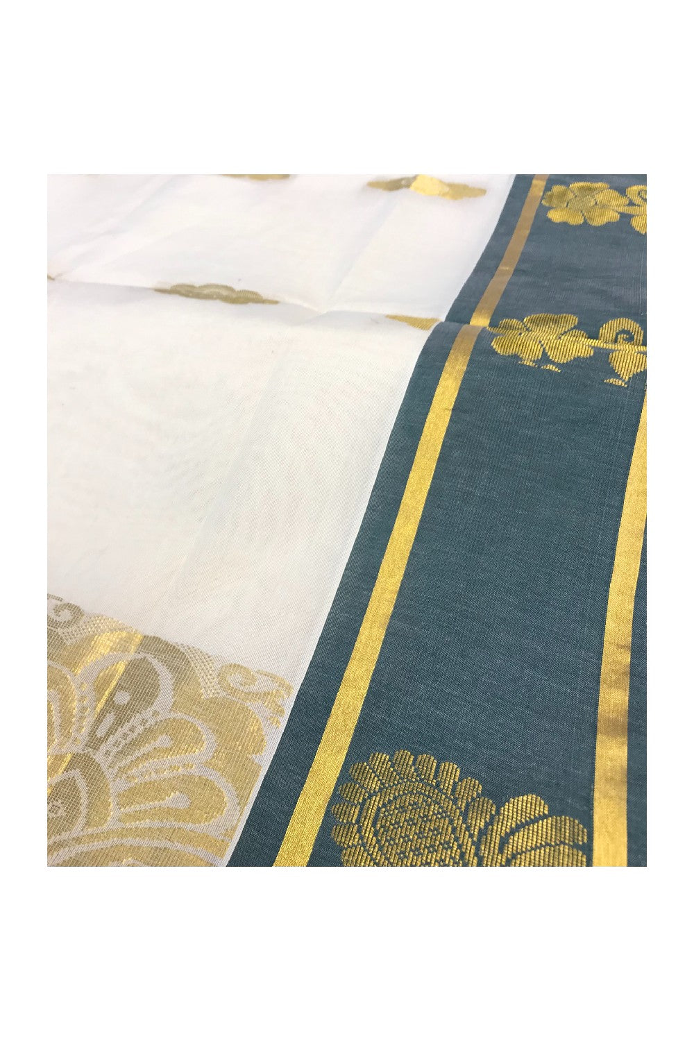 20% Discount!!! Kaitharikada Kerala Saree - Cotton Kasavu Saree Heavy  work 24  Inch  Pallu - Mango Design  Pattern Pallu.- 28.