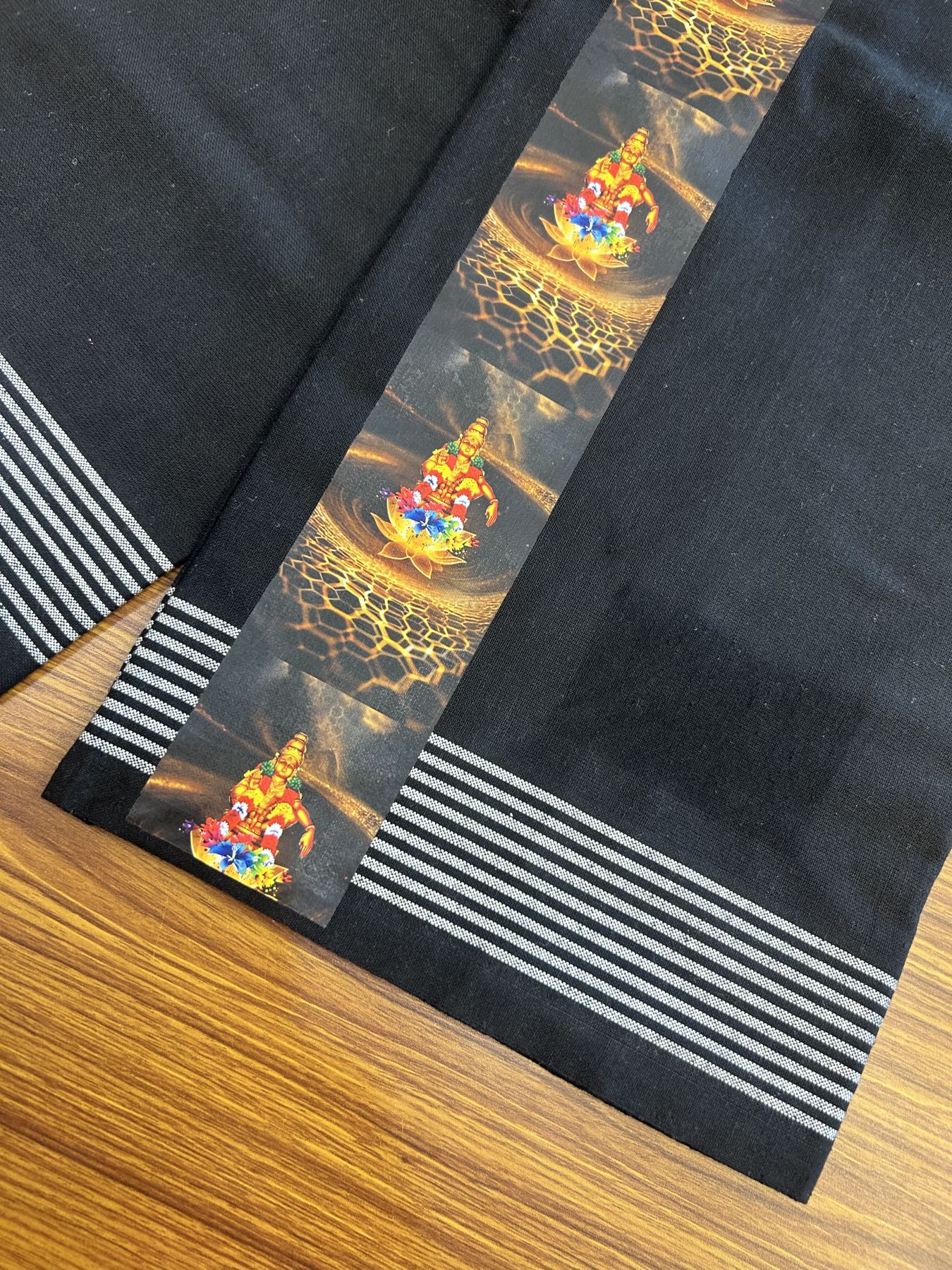 Kaitharikada - Polyster + Cotton - 40s twisted - Pure white Single Kaily / Lungi - 2.5 inch Ayyappan Printed Striped Border with Black colour body (2 meter / 4 muzham) - 17 KK8041 GAN