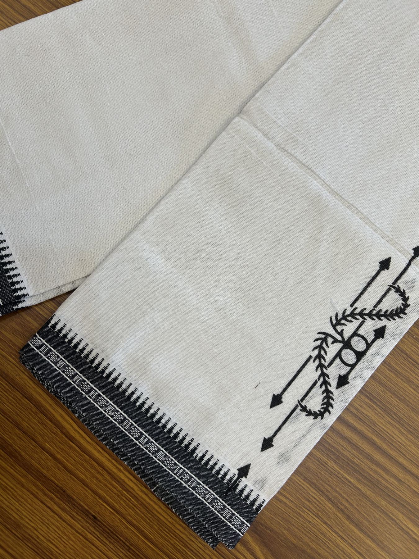 Kaitharikada - Polyster + Cotton - 40s twisted - Pure white Single Kaily / Lungi - 1.5 inch Black Printed Kuppadam Border with White colour body (2 meter / 4 muzham) - 7 KK8041 GAN