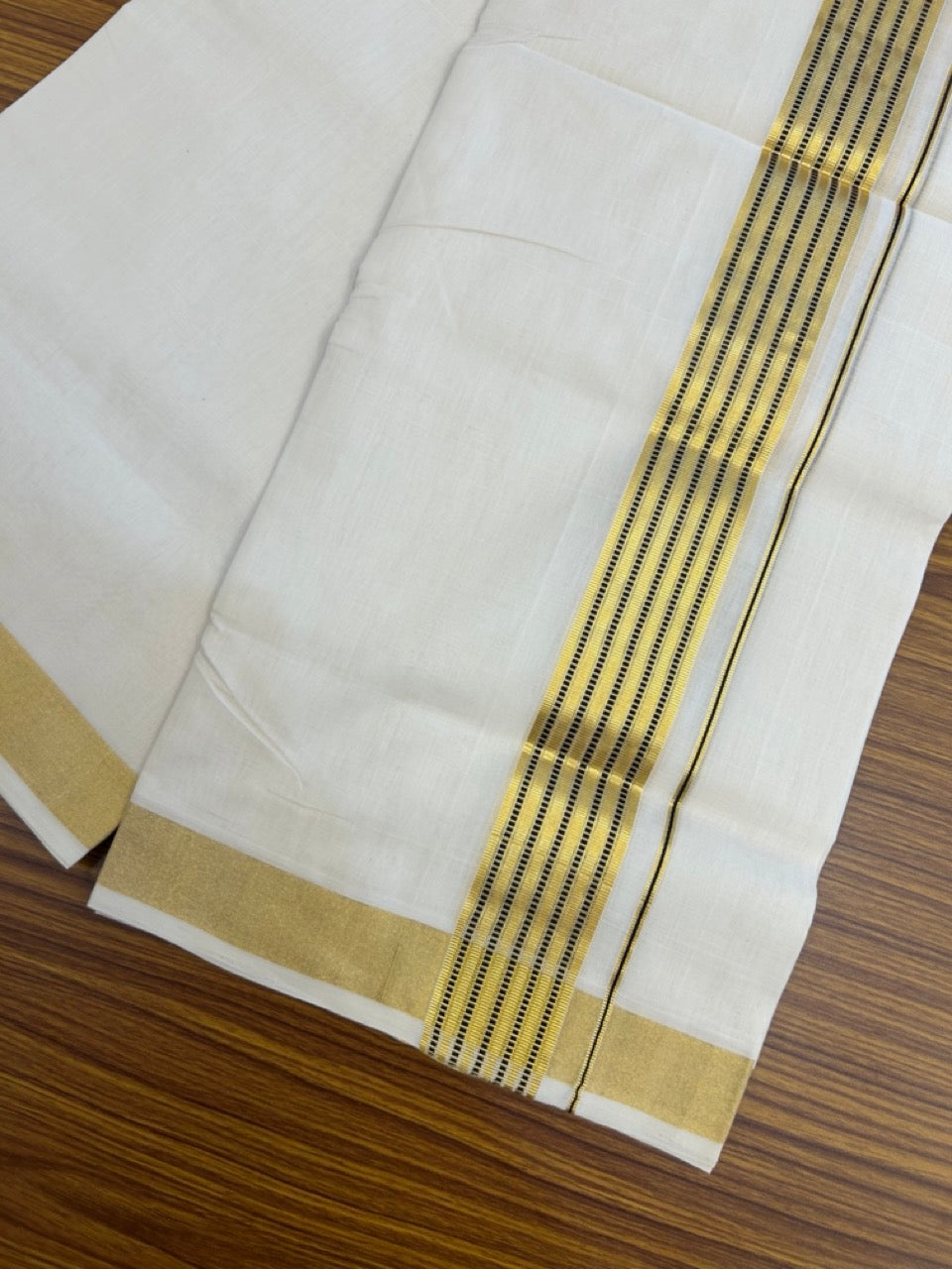 25% Discount!! KaithariKada Handloom Unakkupaav Balaramapuram - 100% Pure Cotton Off White Double - (Unbleached) Mundu/Dothi -80x90 - 1.75 Inch Gold Kasav & Black Stripes kara 4mtr (8.5 muzham) - 16 KK5267 ABH