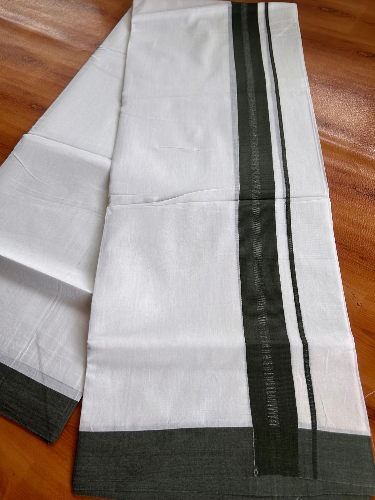 Pure White Double Mundu/Dhoti - 20% Discount ! Kaitharikada Pure Cotton - 100x80 - 1.25 inch Army Green striped Kara 3.80 mtr (8 muzham) - 61 KK5523 MC