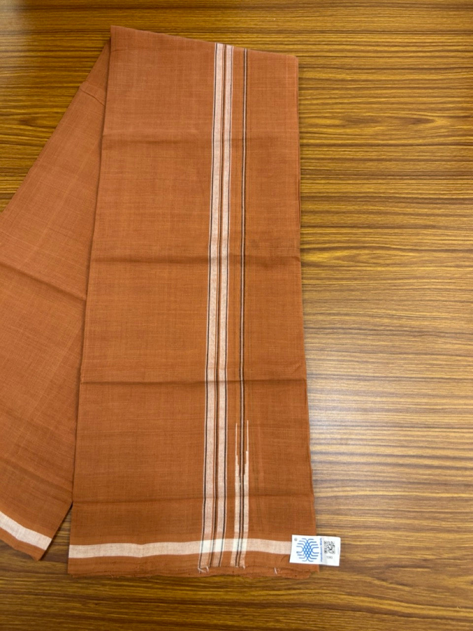 10% Discount !! KaithariKada 100% Pure Cotton - HANDLOOM Single Mundu/Dhoti KAVI Brown COLOUR BODY & 0.75 inch Puliyilakkara Black Striped Chutty Kara (2 meter / 4 muzham)- 5KK8020ELA