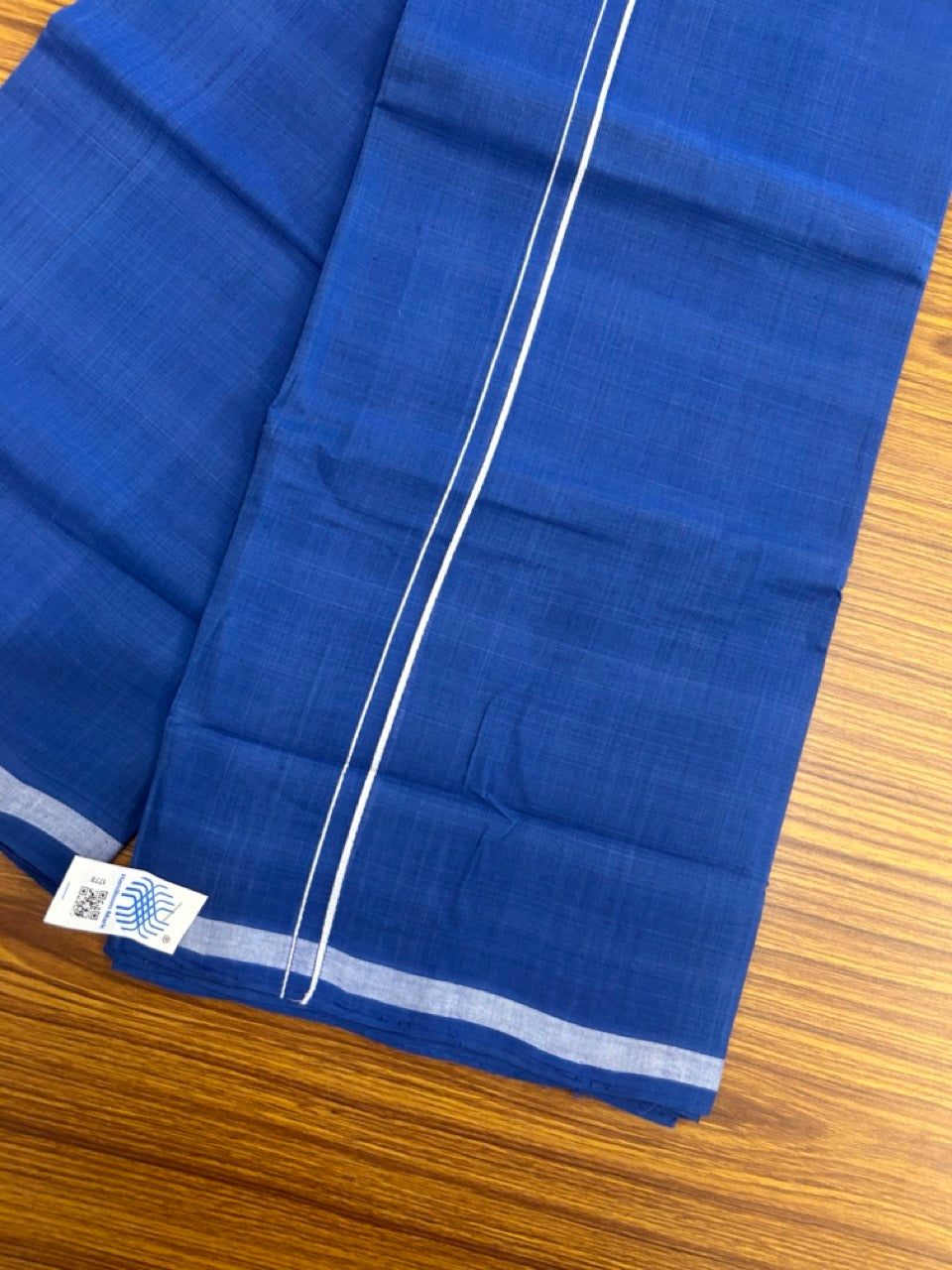 10% Discount !! KaithariKada 100% Pure Cotton - HANDLOOM Single Mundu/Dhoti Blue COLOUR BODY & White 0.2 cm Kara (2 meter / 4 muzham) - 17KK8020ELA
