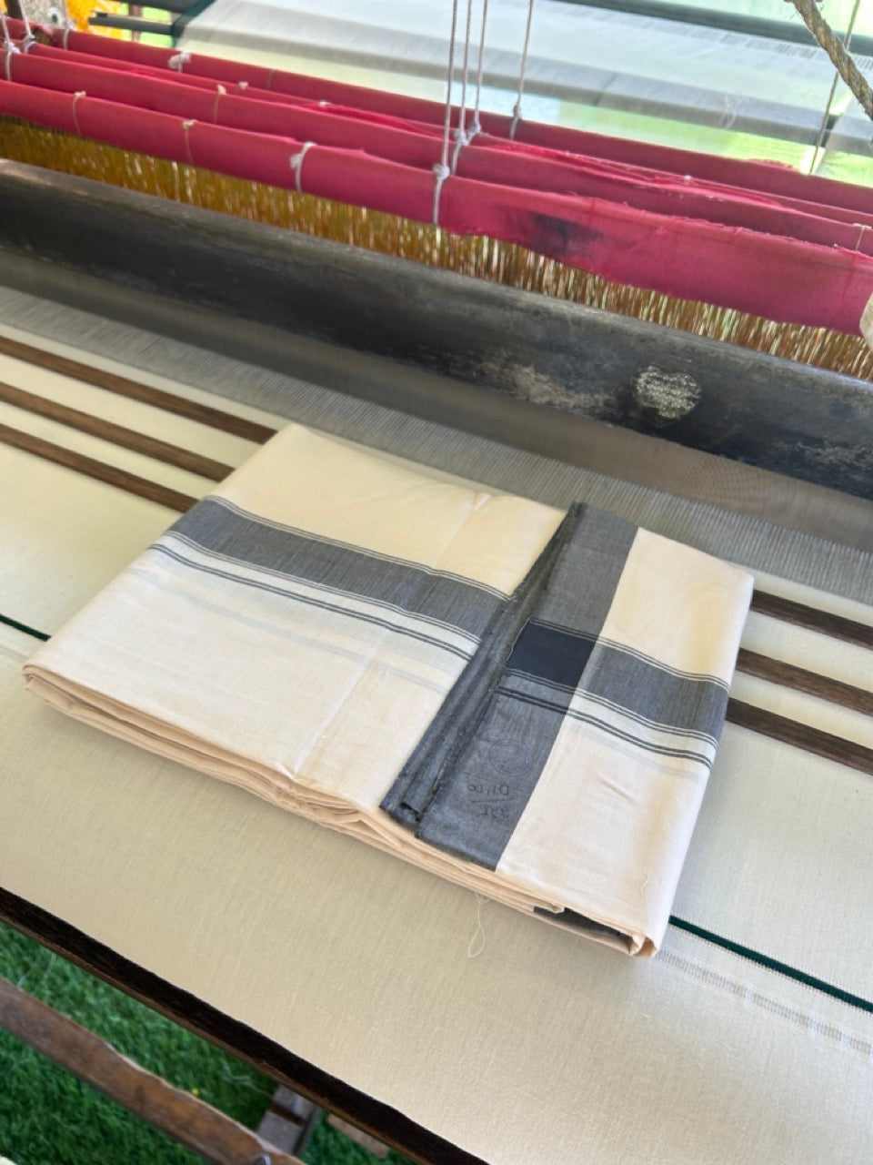 120X120 PREMIUM Kaitharikada Exclusive - 25% DISCOUNT! BALARAMAPURAM HANDLOOM Unakkupaavu - 100% PURE Cotton Double Mundu/Dhoti OFF WHITE ( Unbleached) - 2 inch Black Striped Kara - 2KK477KAL