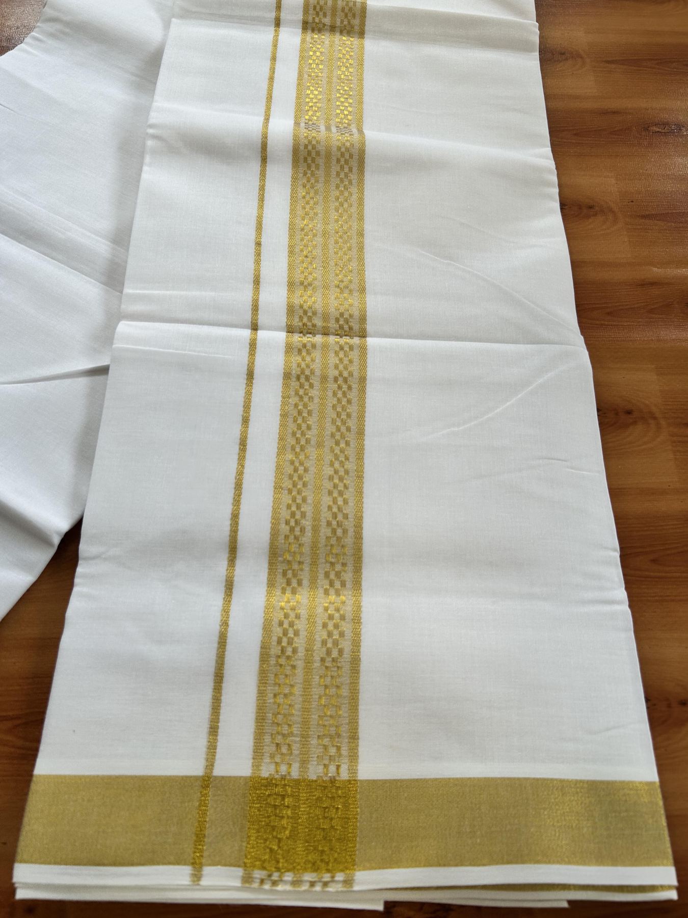 Double Pure White Mundu/Dhoti - 20% Discount!! Kaitharikada Balaramapuram Pure Cotton - 60s - 1.5 inch Gold Kasav Jacquard Design Kara 4 mtr (8.5 Muzham) - 8 KK5406 GAN