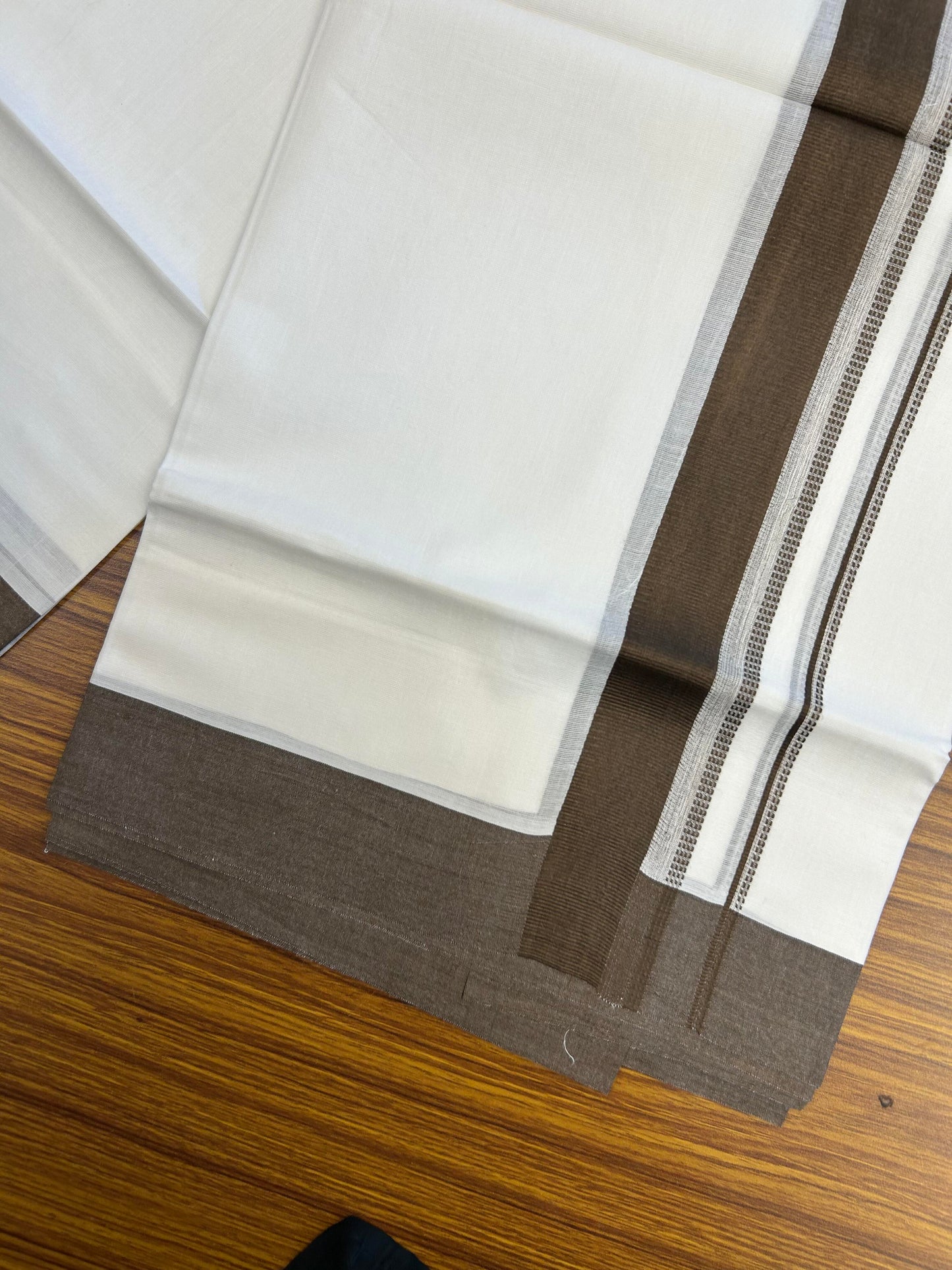 20% Discount ! Kaitharikada Balaramapuram 100% Cotton Pure White Double Mundu/Dothi - 100x80 - 1.5 inch Chocolate Brown Shaded Stripes Kara 3.90 m (8 muzham) - 50 KK5364 MC