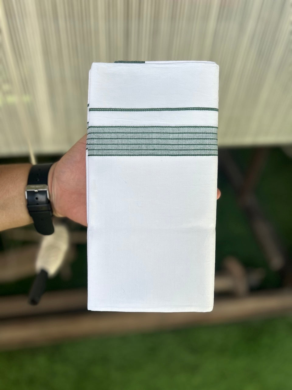 8% Discount ! Kaitharikada Balaramapuram 100% Cotton PURE WHITE SINGLE Mundu/Dothi - 1.75 inch Dark Green Striped Kara (2 meter / 4 muzham) - 11KK5018GAN