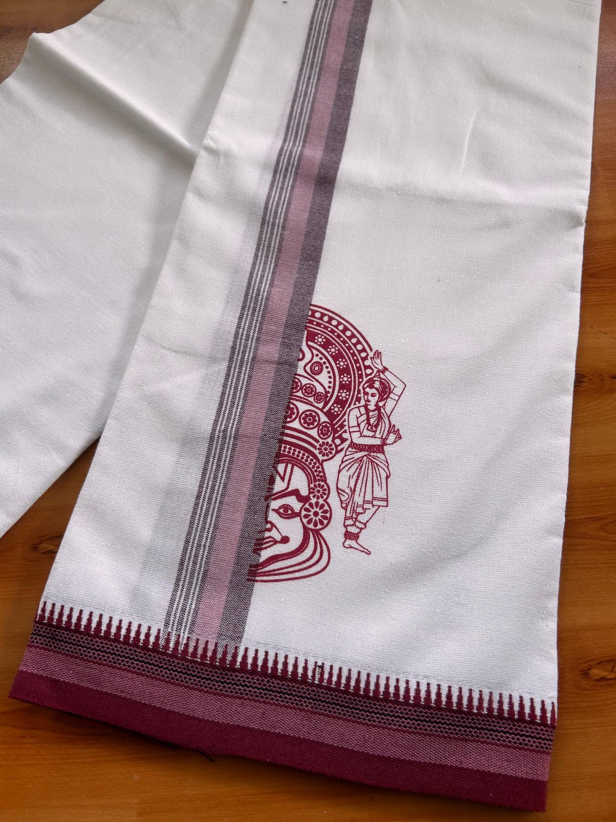 Single White Kaily / Lungi - Kerala Mund Polyster Mixed Cotton - (20s) - 2 inch Pink & Maroon Stripes Kathakali Printed Kara (2 meter / 4 muzham) - 2 KK8086 KUT