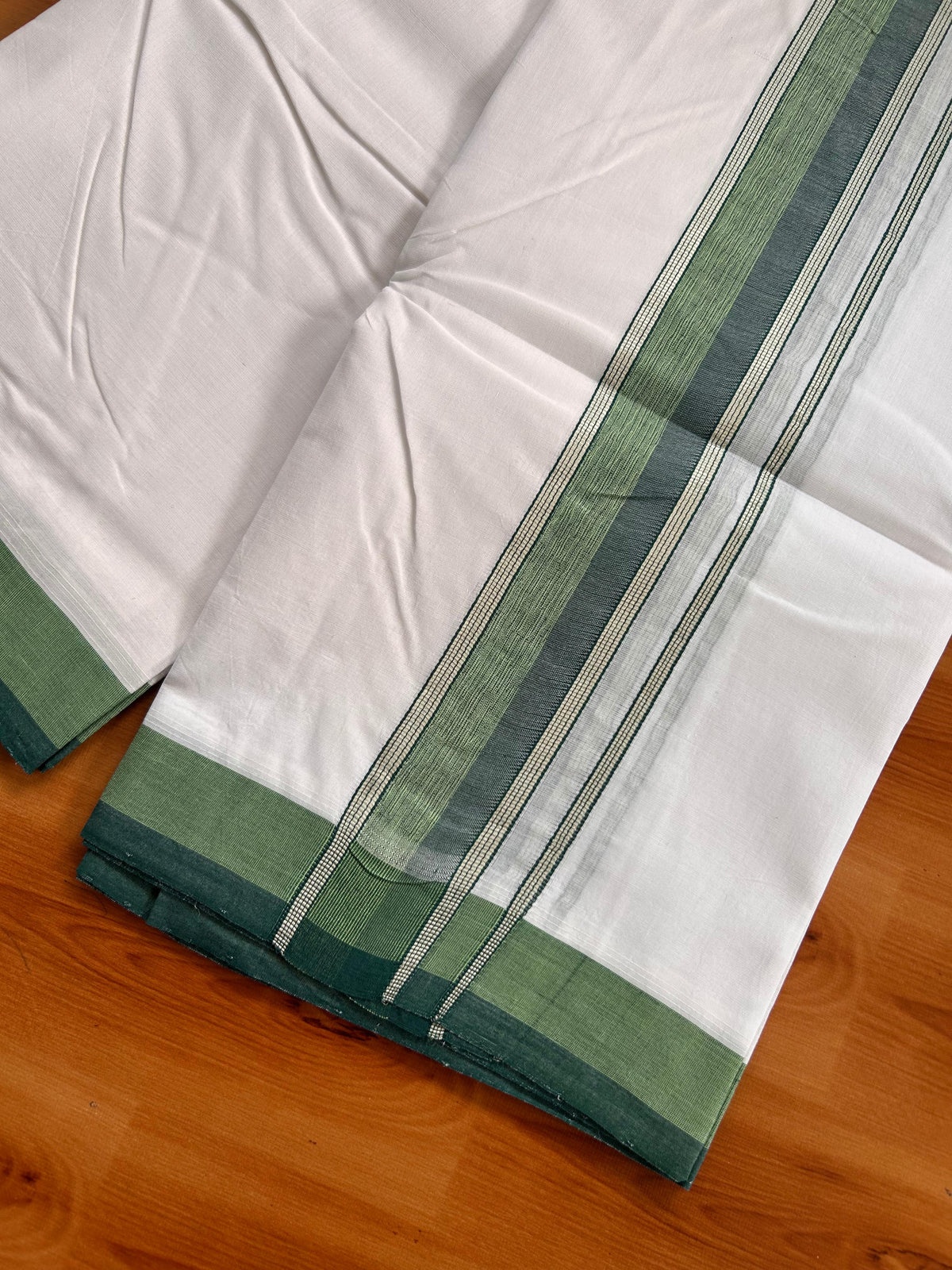 Double Pure White 25% Discount ! KaithariKada Handloom Millpaav - Kerala Handloom - 100% Pure Cotton Mundu/Dhoti - (80x90) - 1.75 inch Silver Kasav Green & Dark Green Kara - 4 mtr (8.5 muzham) - 1 KK5527 RAM