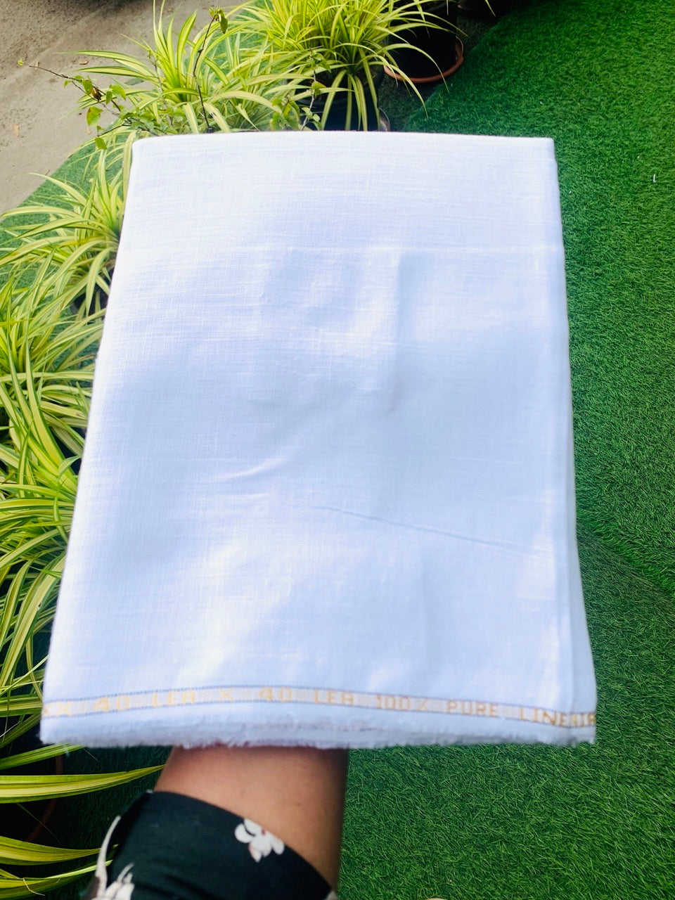 19% Discount !! NEW! Kaitharikada SHIRT & Kurta MATERIAL -PURE WHITE- Politician White Colour 40 Lea 100% Pure - 200x150(cm) (₹ 1847 Per meter) - 4KK7004SAR