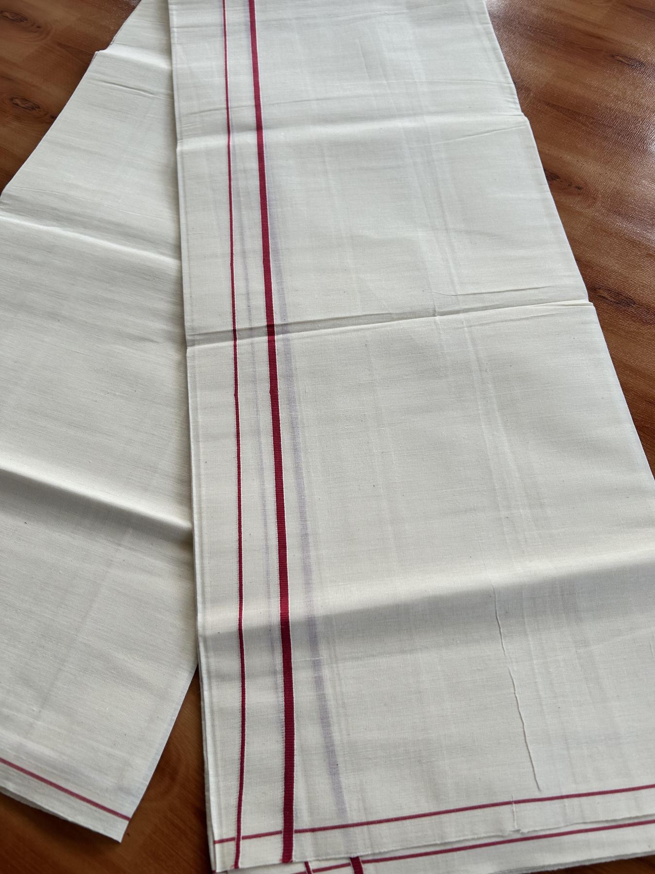 Single Off White - (Unbleached) Mundu/Dhoti - KaithariKada Balaramapuram Pure Cotton 70x30 - 0.3 cm Pinkish Red Kara (2 meter /4 muzham) - 18 KK5409 PMC
