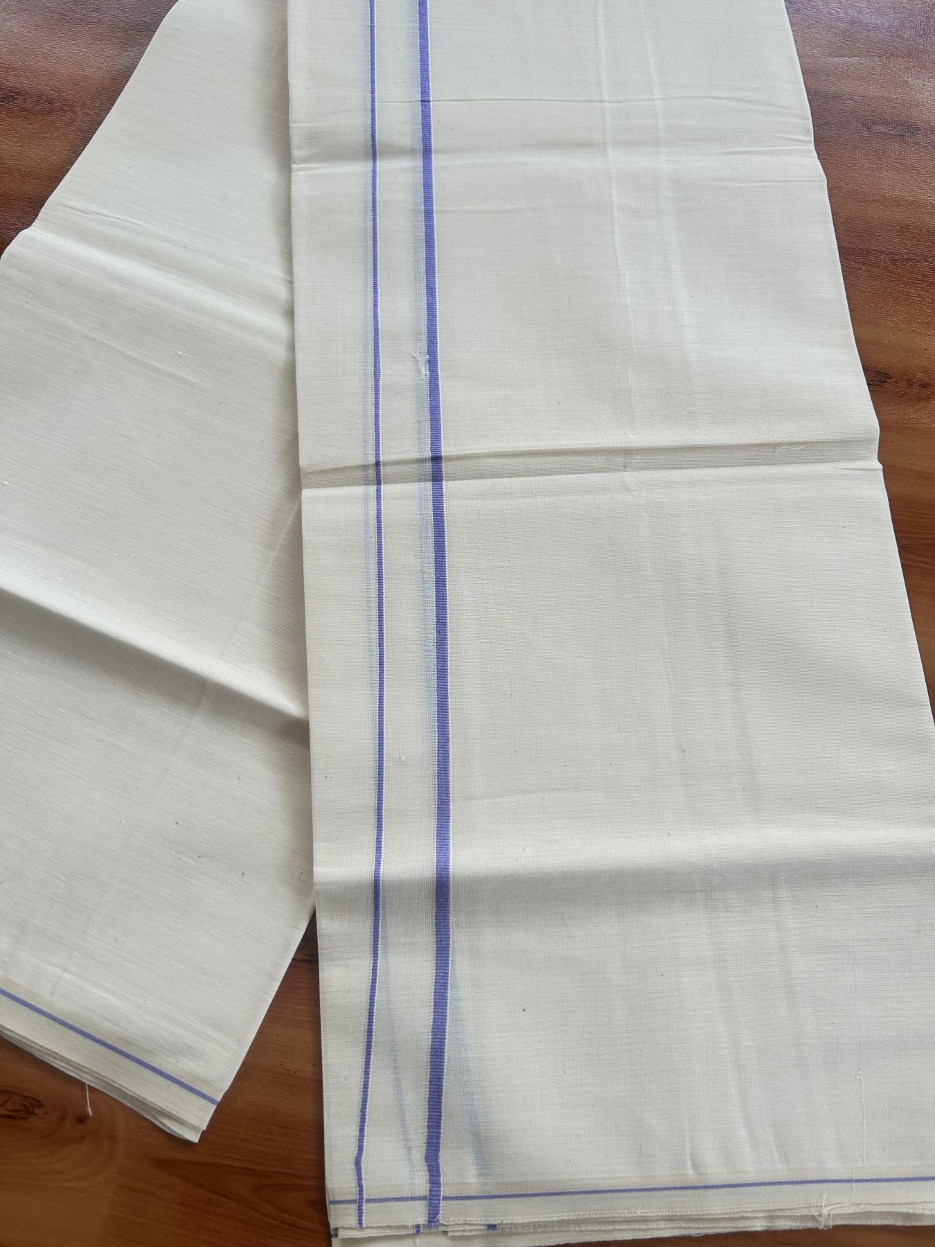 Single Off White - (Unbleached) Mundu/Dhoti - KaithariKada Balaramapuram Pure Cotton 70x30 - 0.3 cm Lavendar Kara (2 meter /4 muzham) - 16 KK5409 PMC