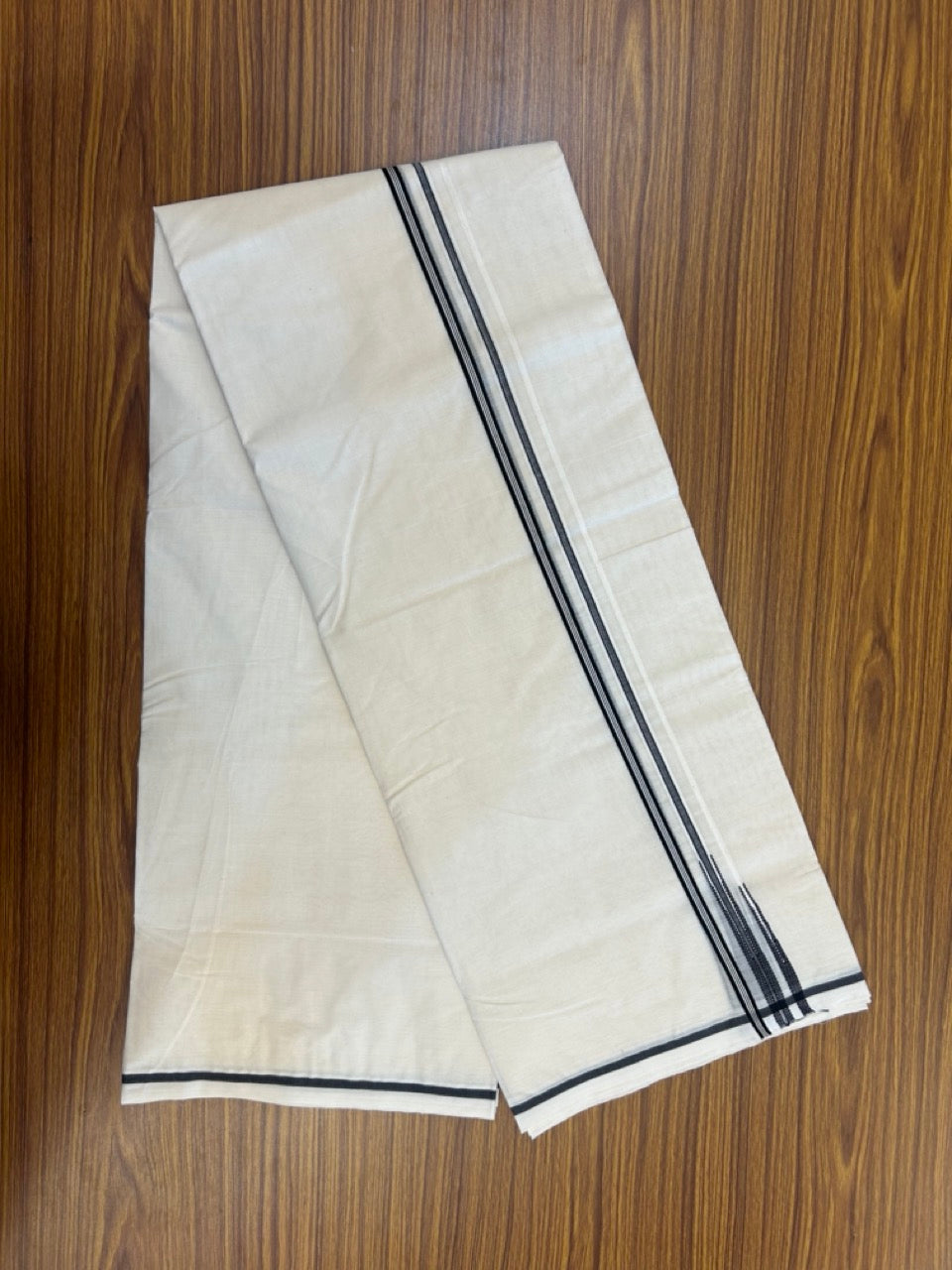 27% DISCOUNT!! KaithariKada Balaramapuram 100% Cotton off white Double - (Unbleached) Mundu/Dhoti-100x100 - 1 cm Puliyilakkara Black striped Double Chutty Kara - 8 KK5268 ASH